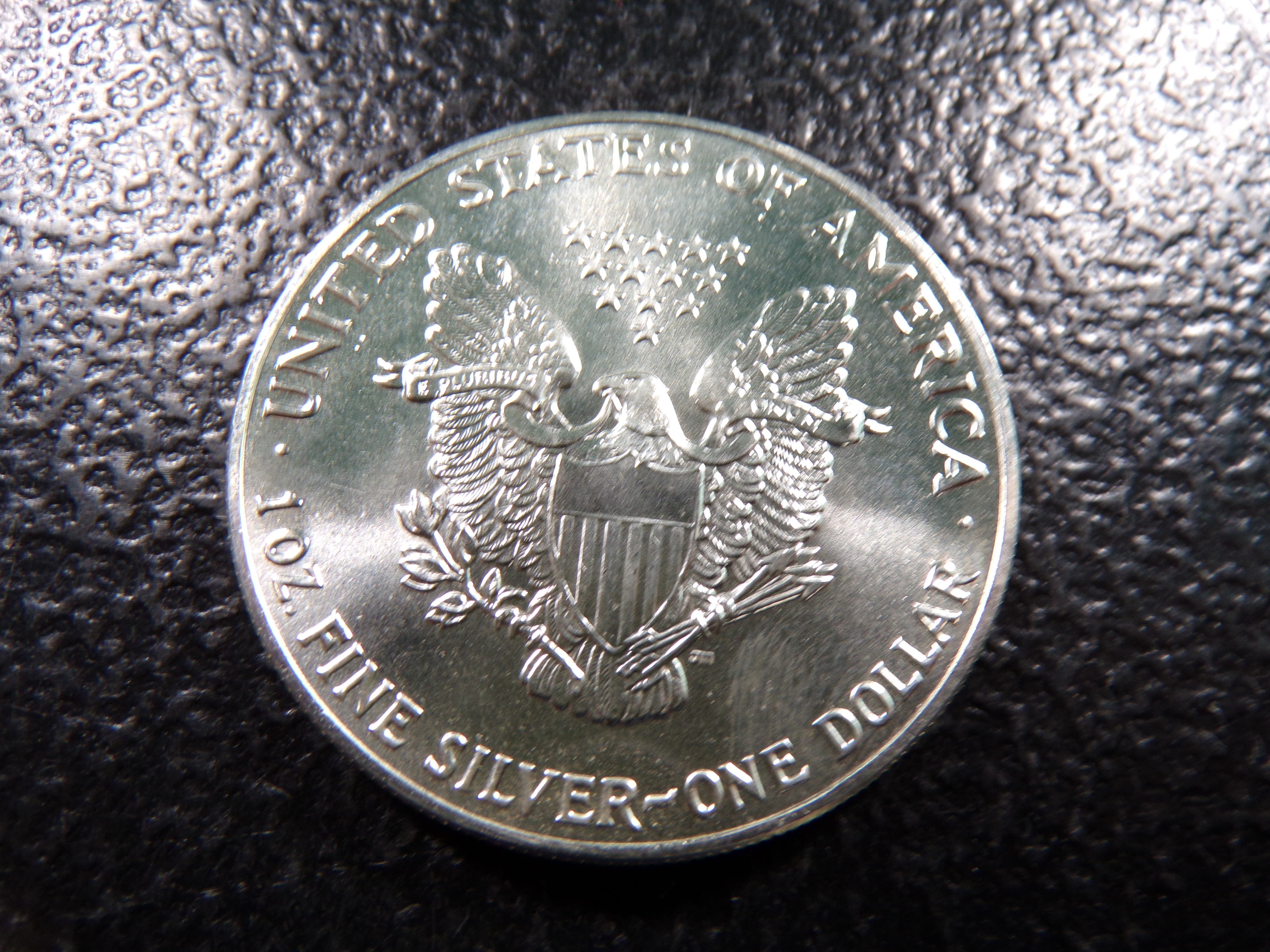 1989 AMERICAN SILVER EAGLE DOLLAR *1 OZ. FINE SILVER