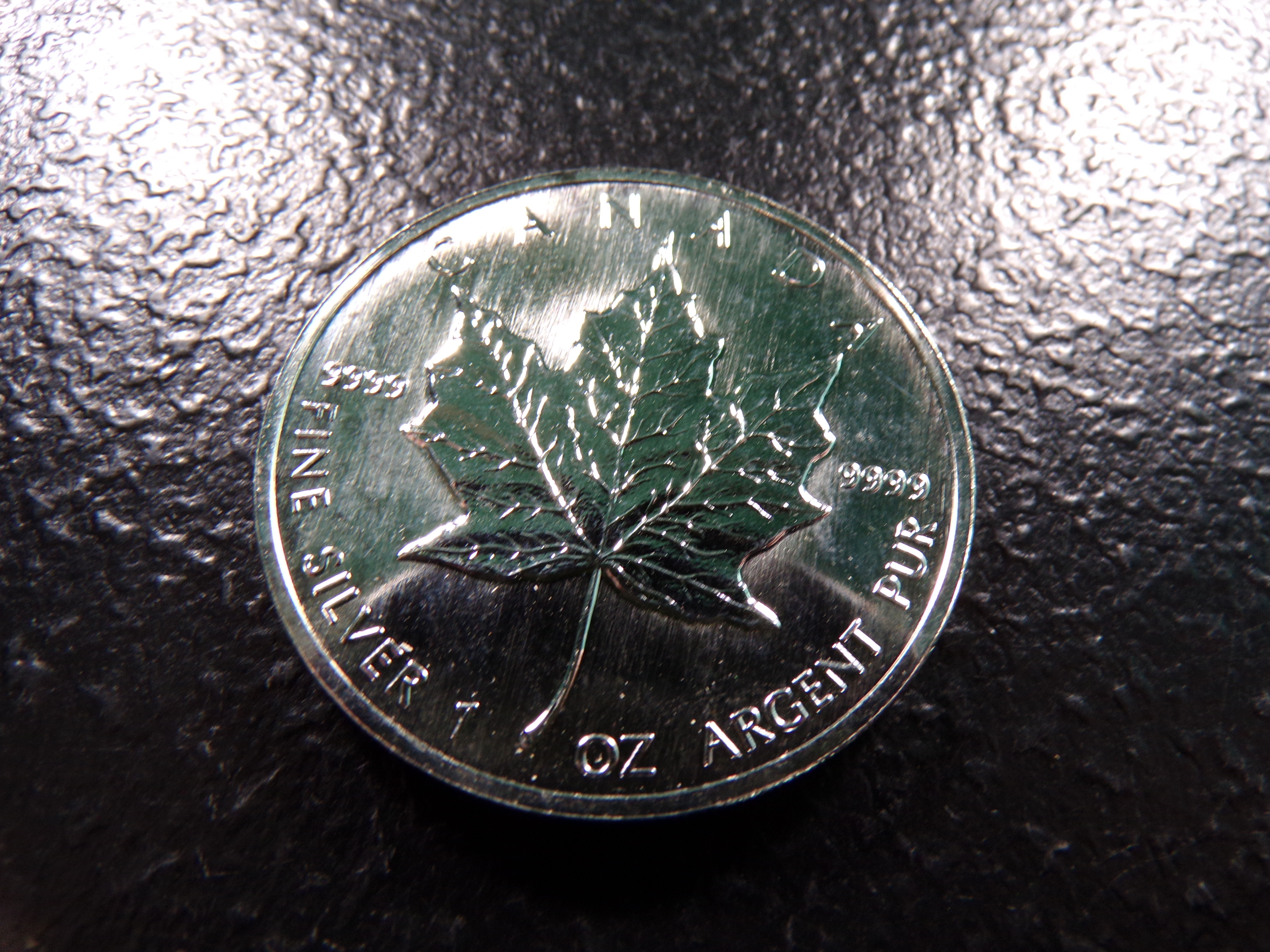 1995 CANADA $5 SILVER MAPLE LEAF *1 OUNCE 9999 FINE SILVER