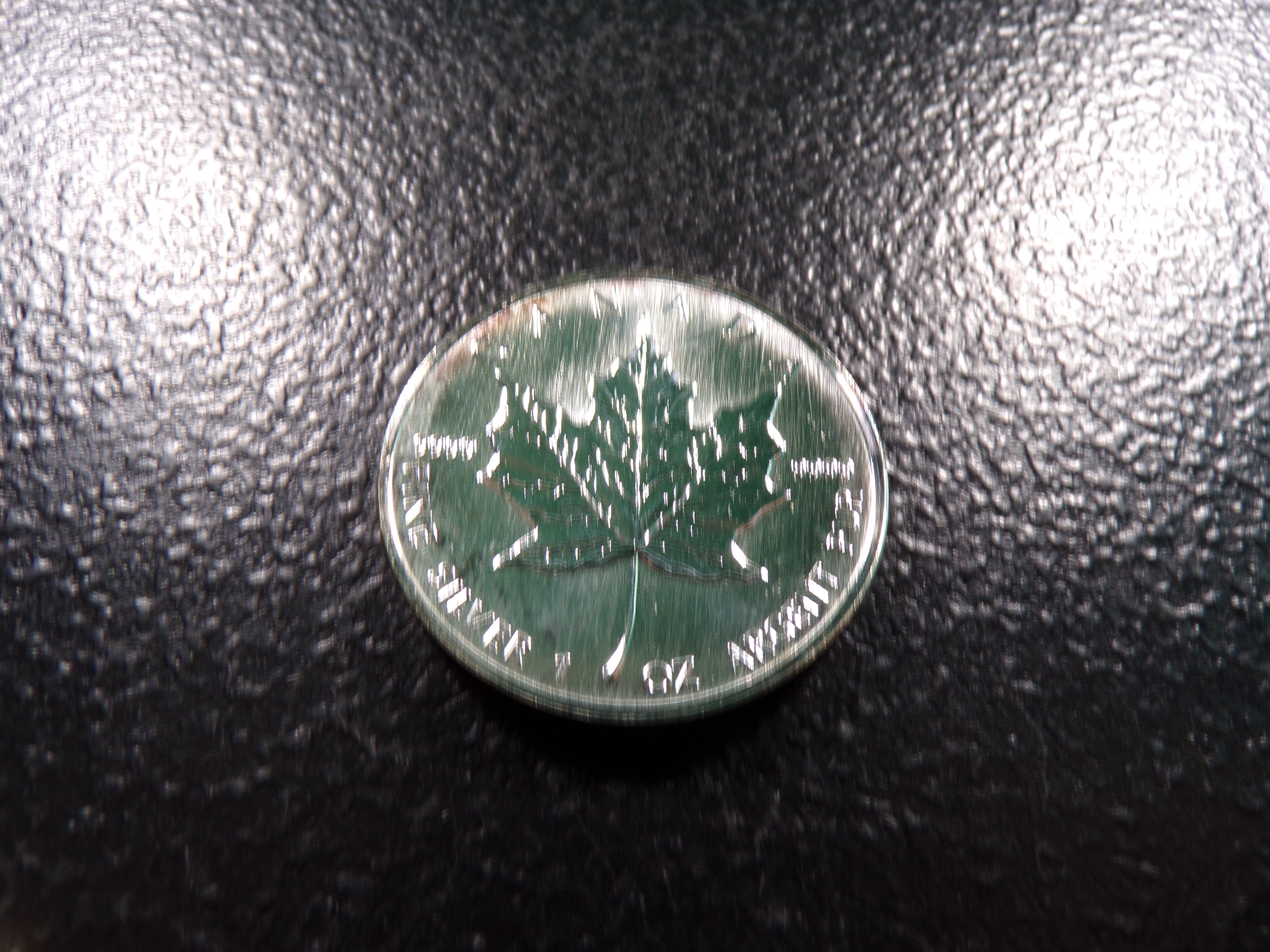 1998 CANADA $5 SILVER MAPLE LEAF *1 OUNCE 9999 FINE SILVER