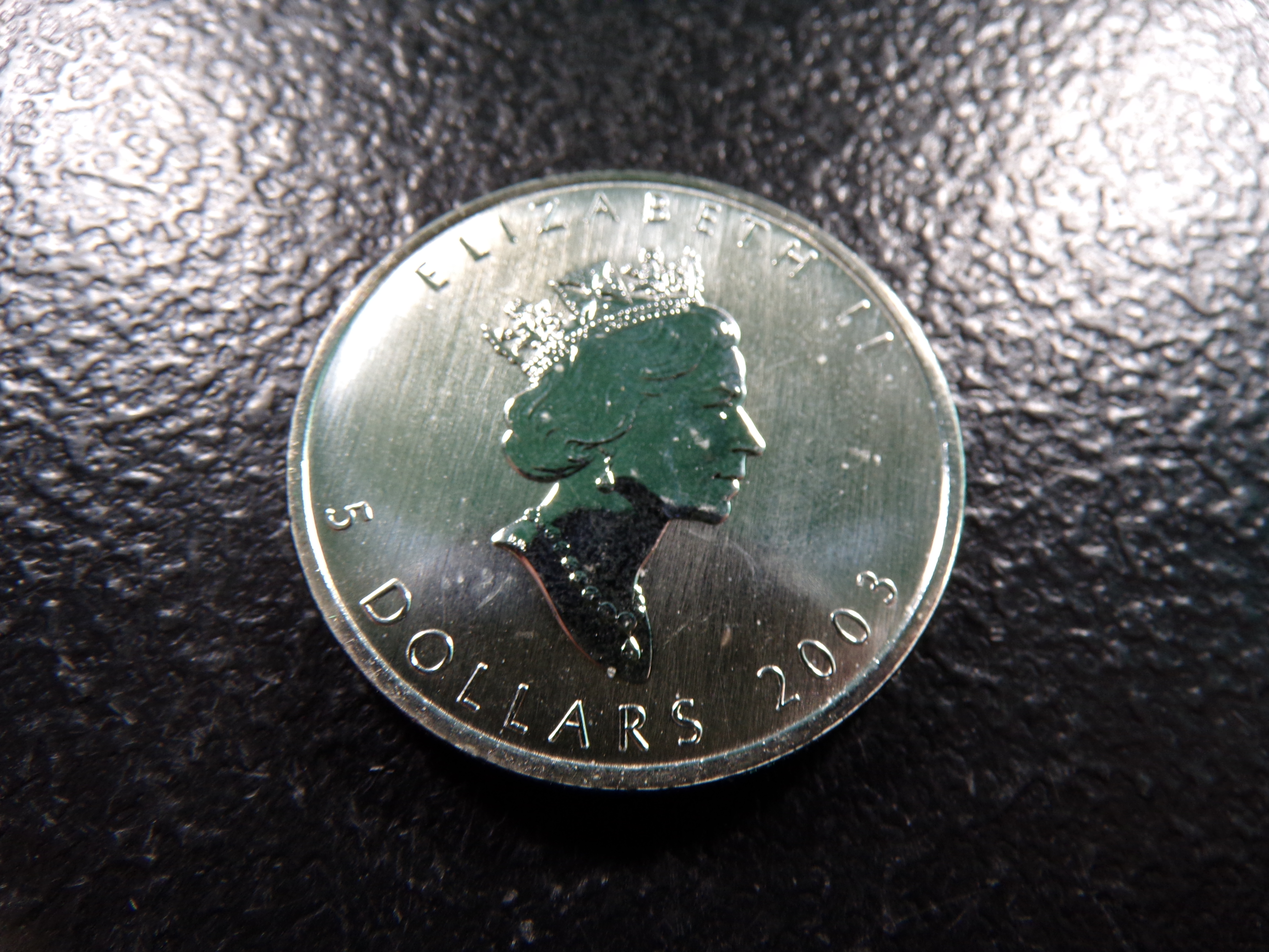 2003 CANADA $5 SILVER MAPLE LEAF *1 OUNCE 9999 FINE SILVER