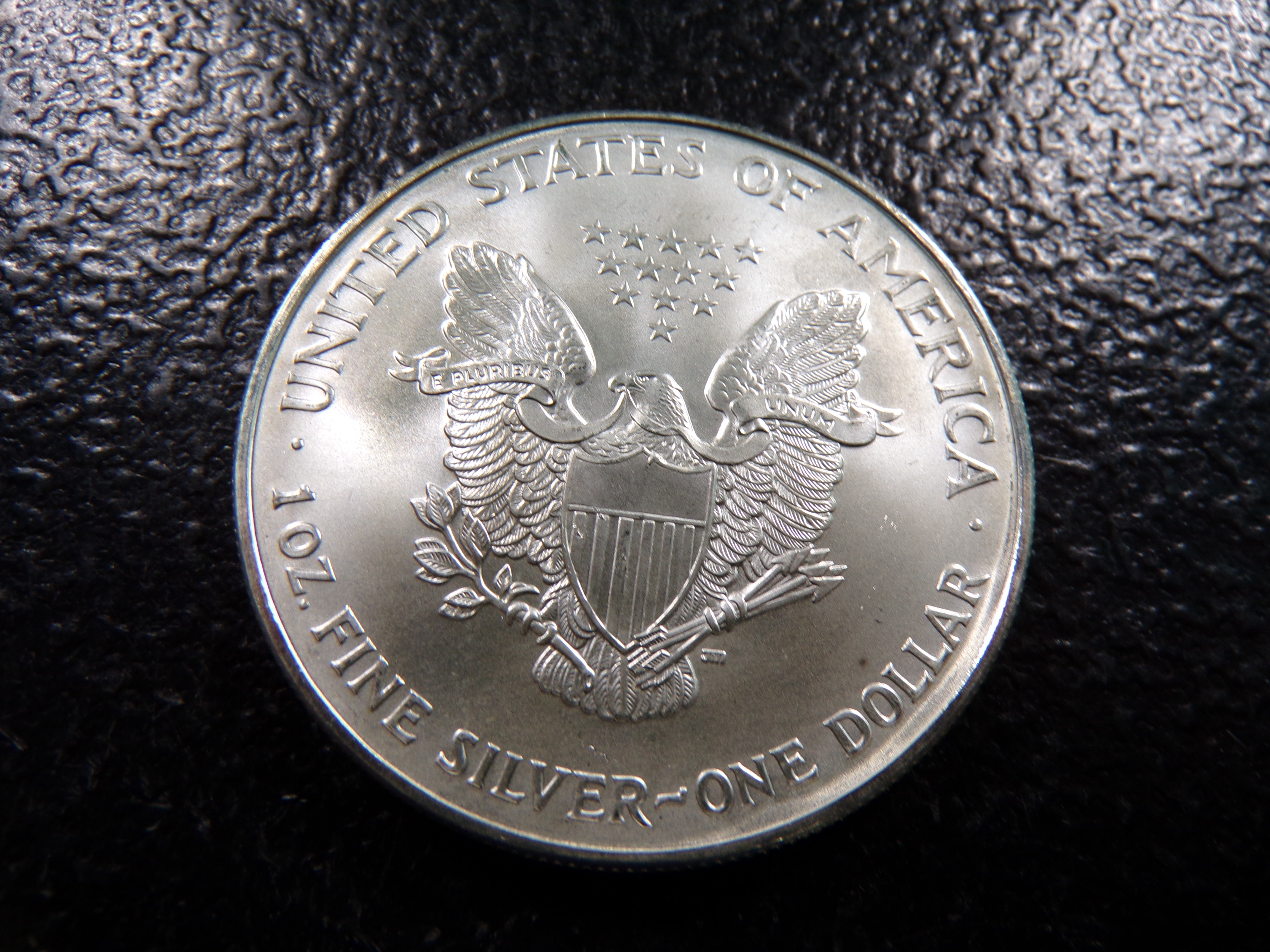 2002 AMERICAN SILVER EAGLE DOLLAR *1 OZ. FINE SILVER