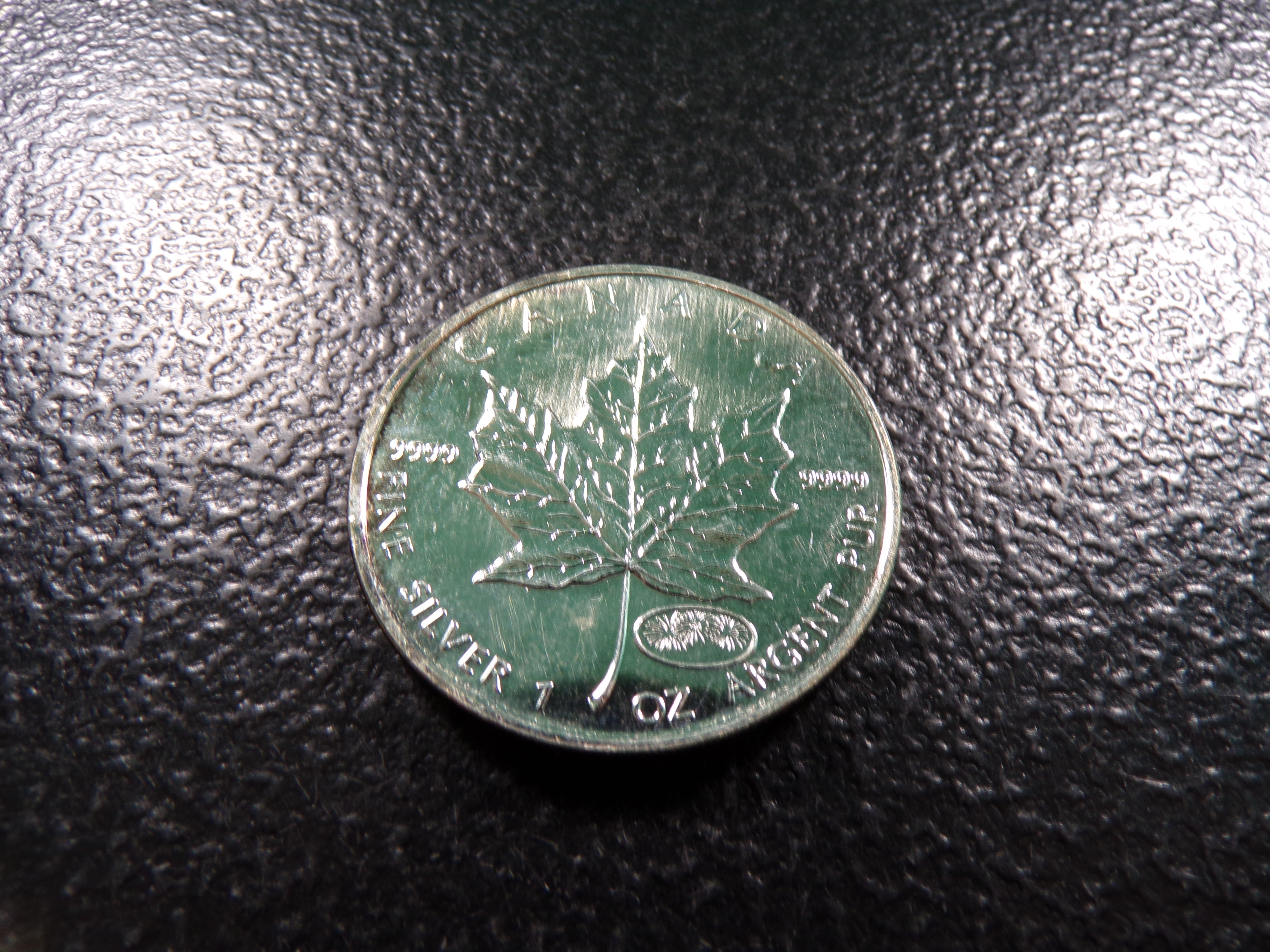 2000 CANADA $5 SILVER MAPLE LEAF *1 OUNCE 9999 FINE SILVER