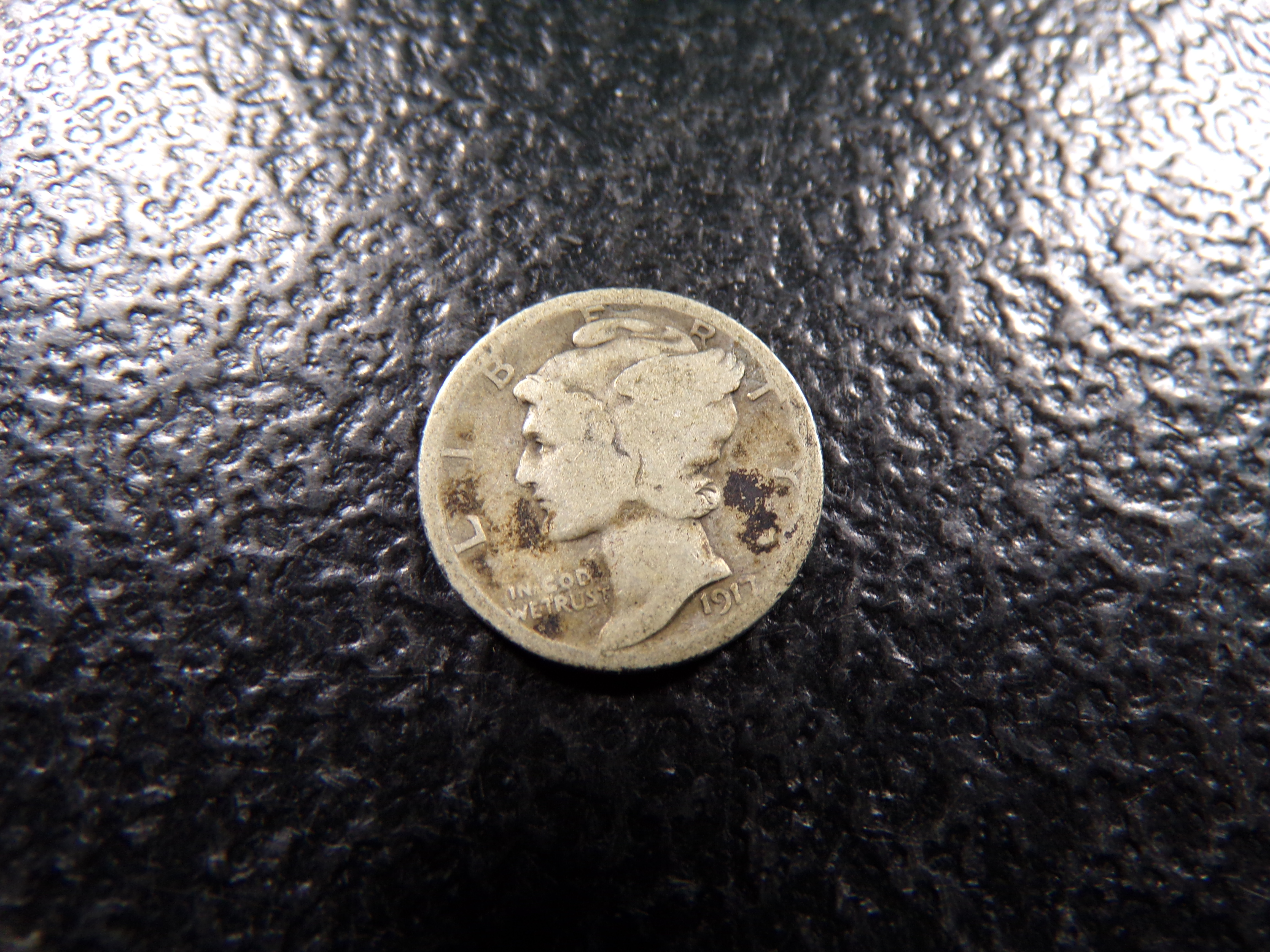 1917 MERCURY SILVER DIME