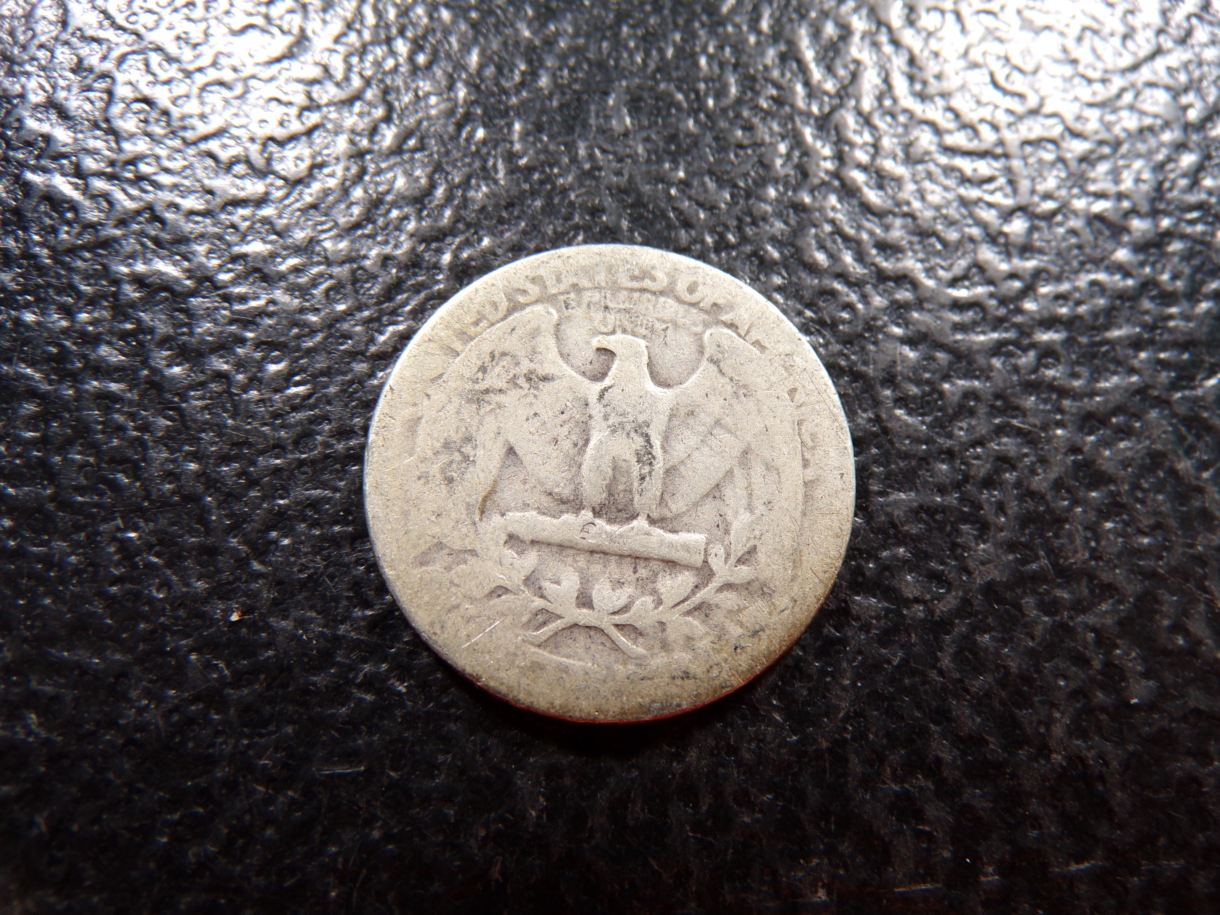 1935 WASHINGTON SILVER QUARTER