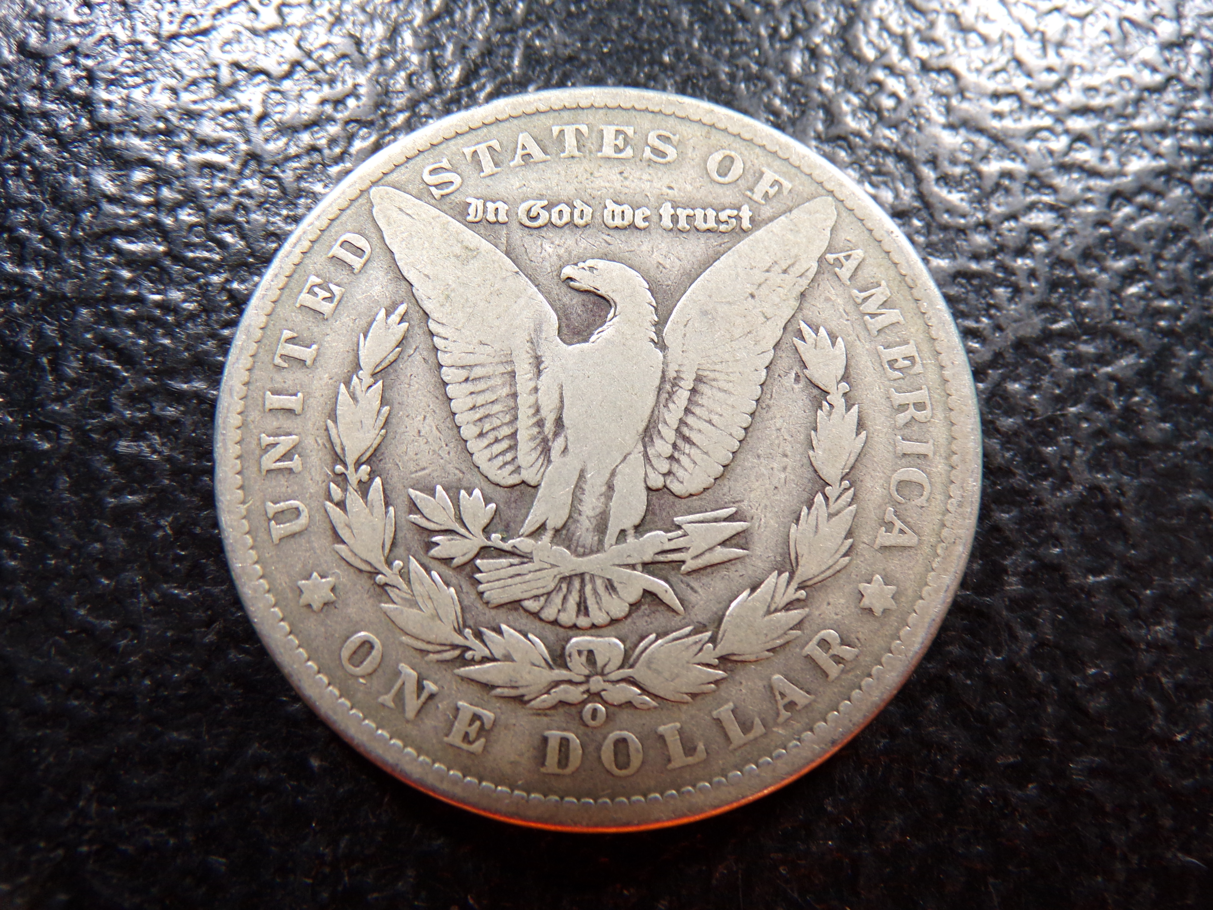 1900-O MORGAN SILVER DOLLAR