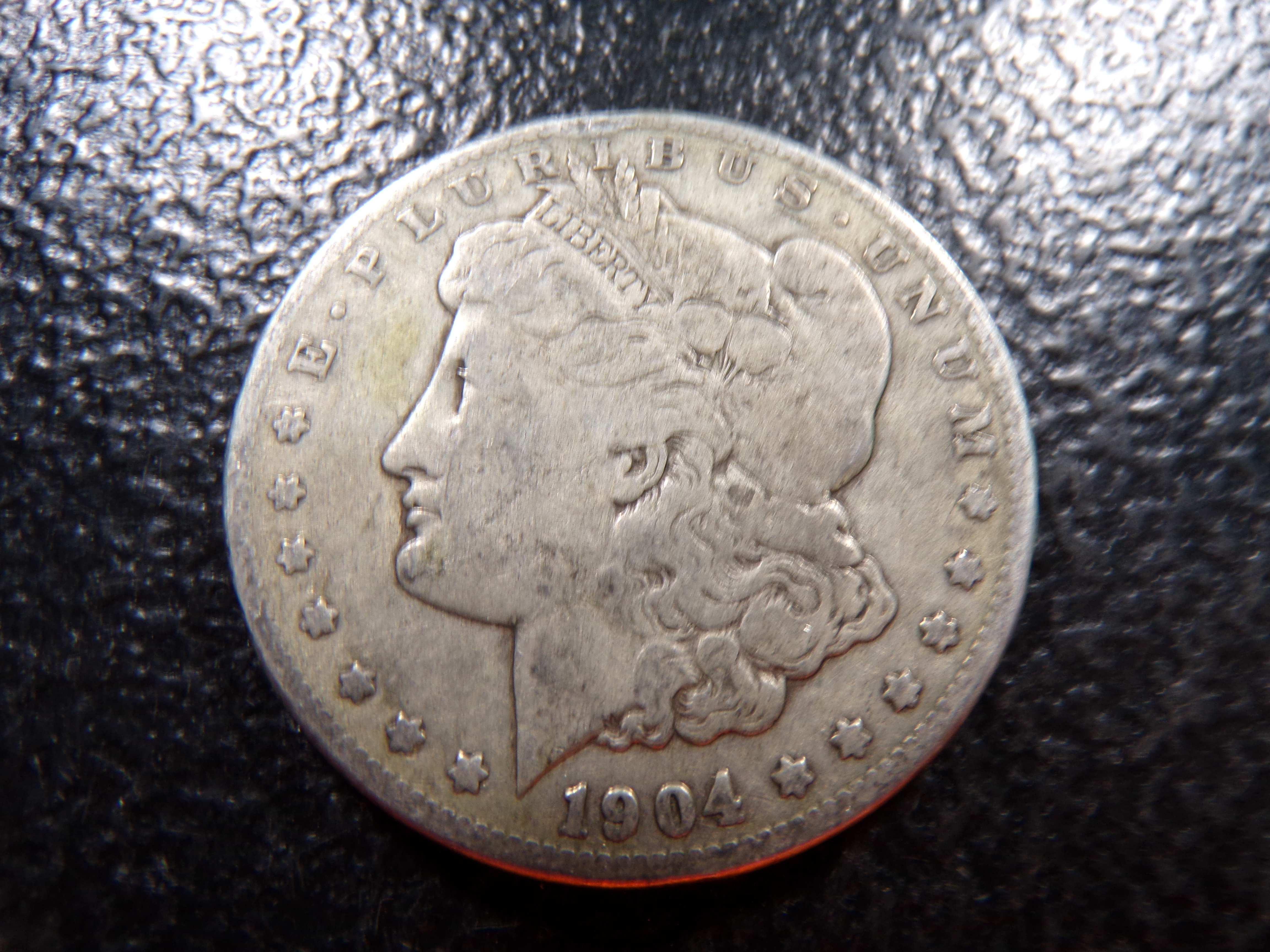 1904-S MORGAN SILVER DOLLAR