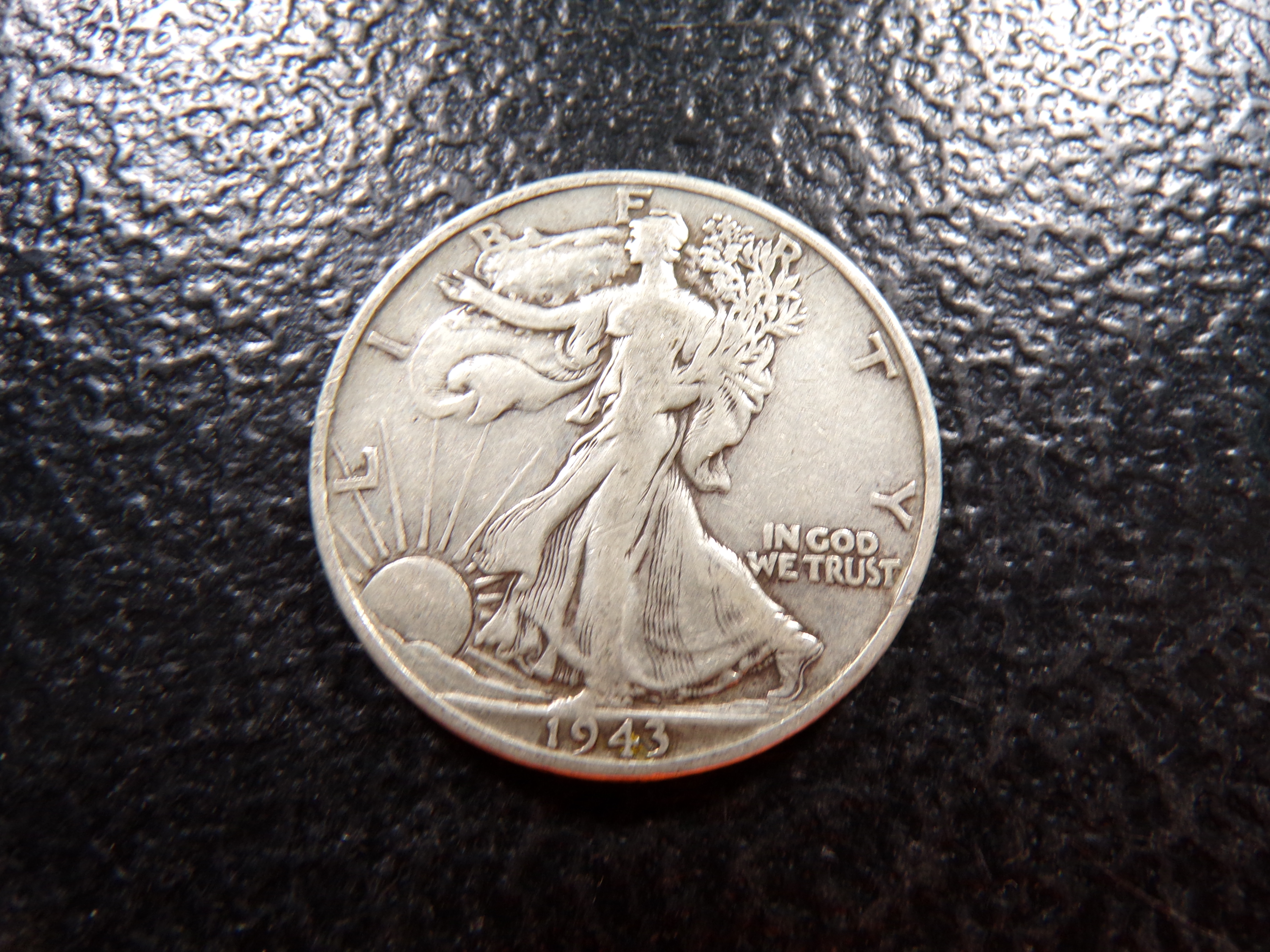 1943-D WALKING LIBERTY SILVER HALF DOLLAR