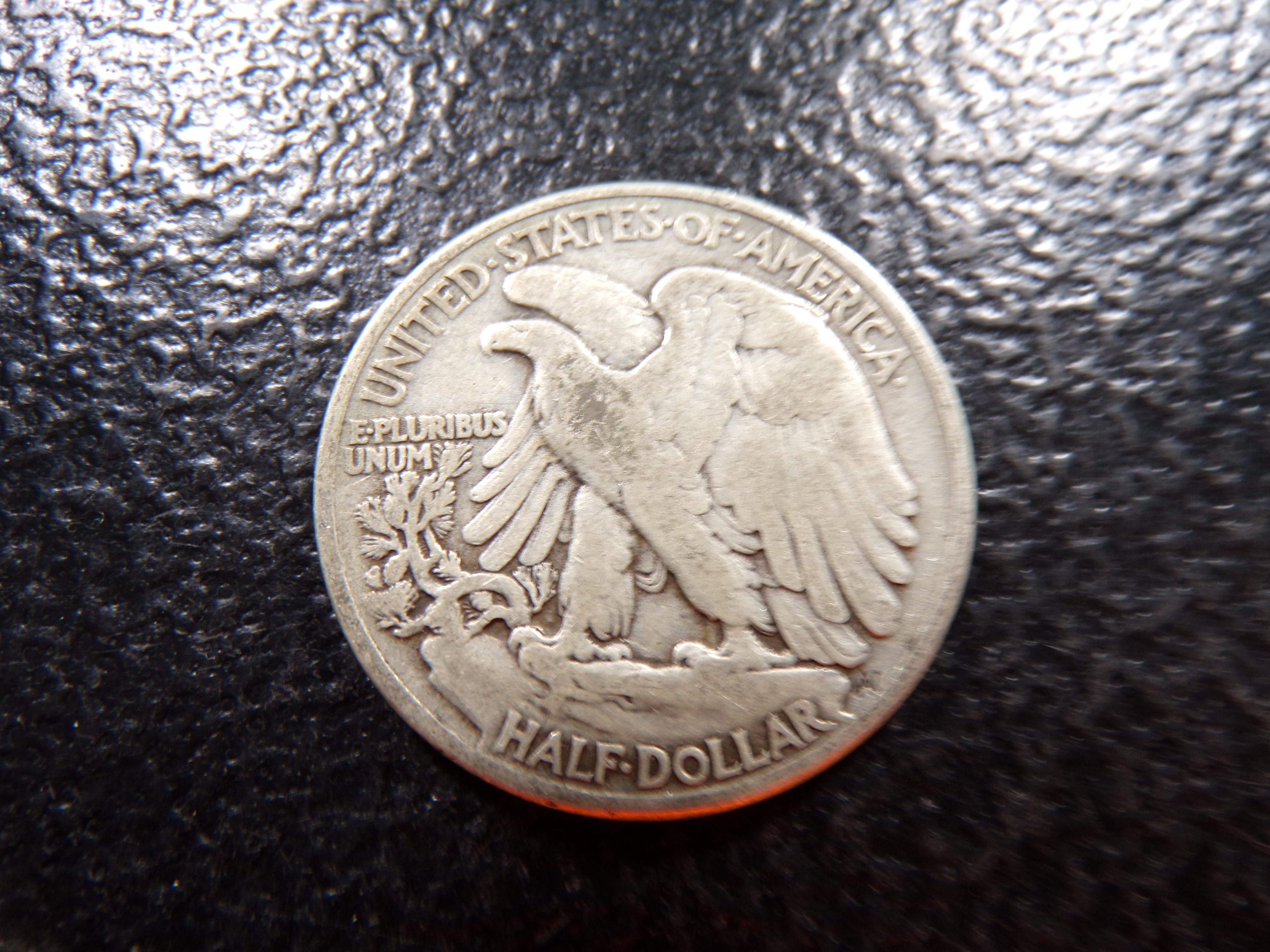 1944 WALKING LIBERTY SILVER HALF DOLLAR