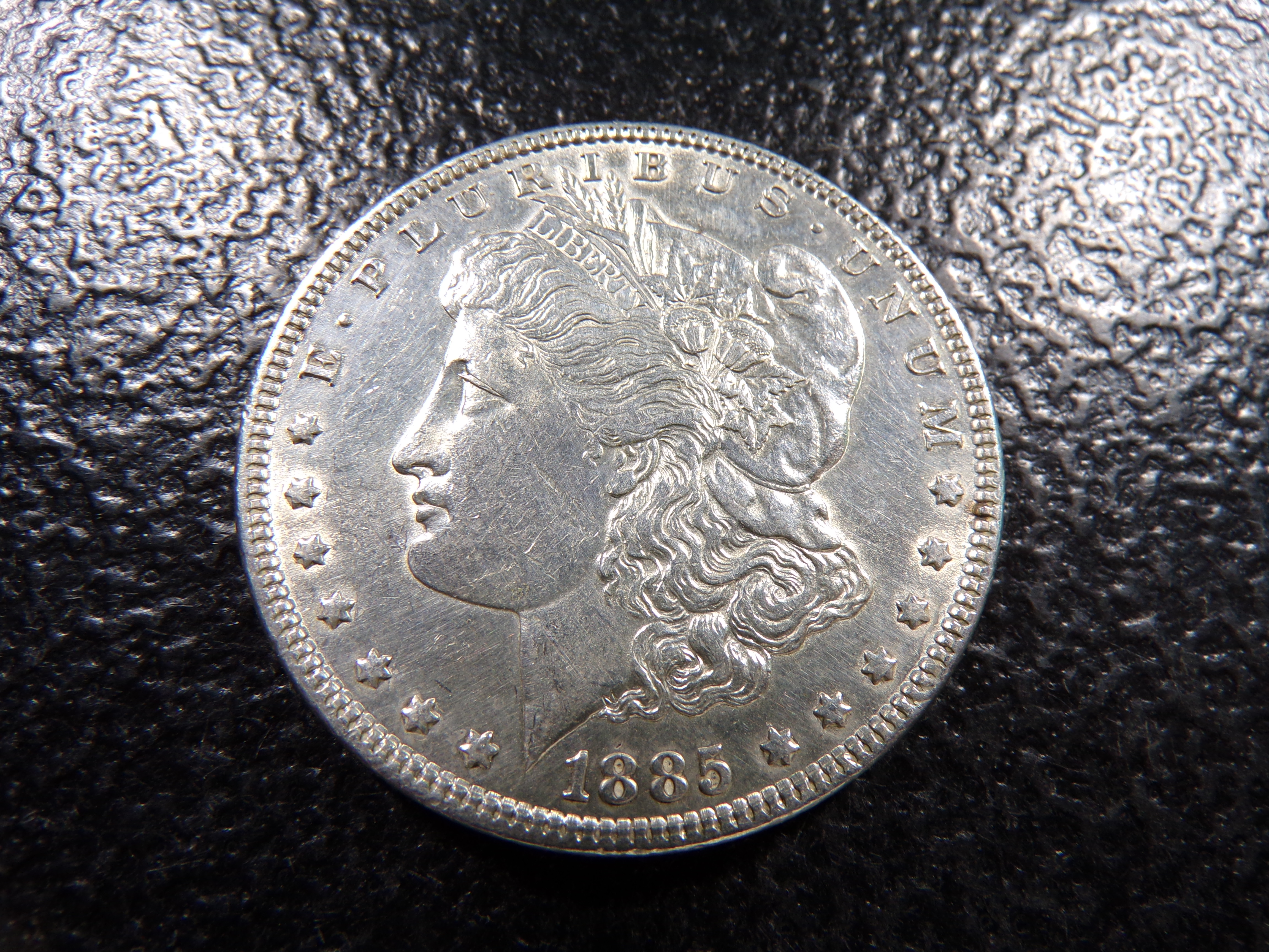 1885 MORGAN SILVER DOLLAR