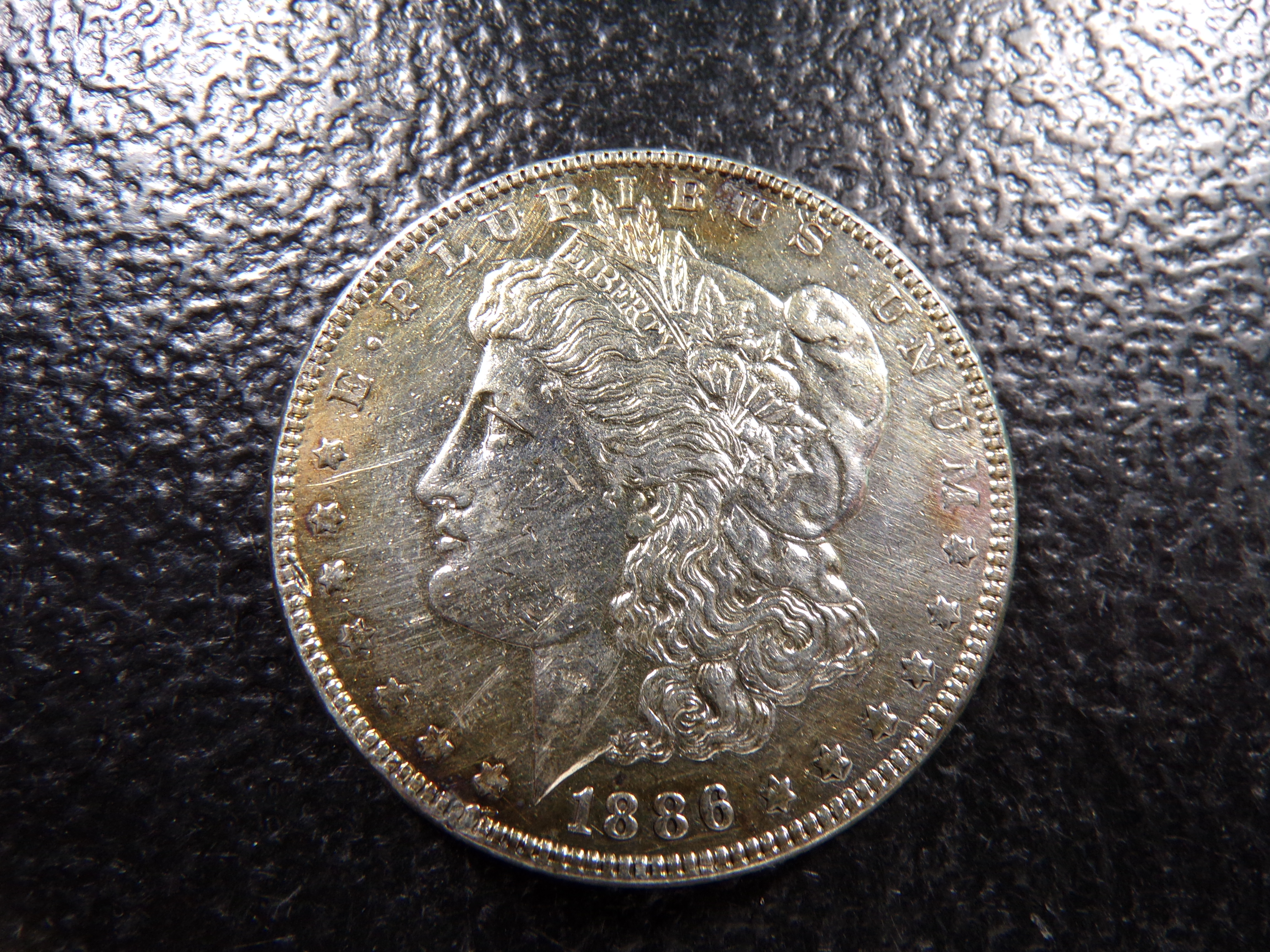 1886 MORGAN SILVER DOLLAR