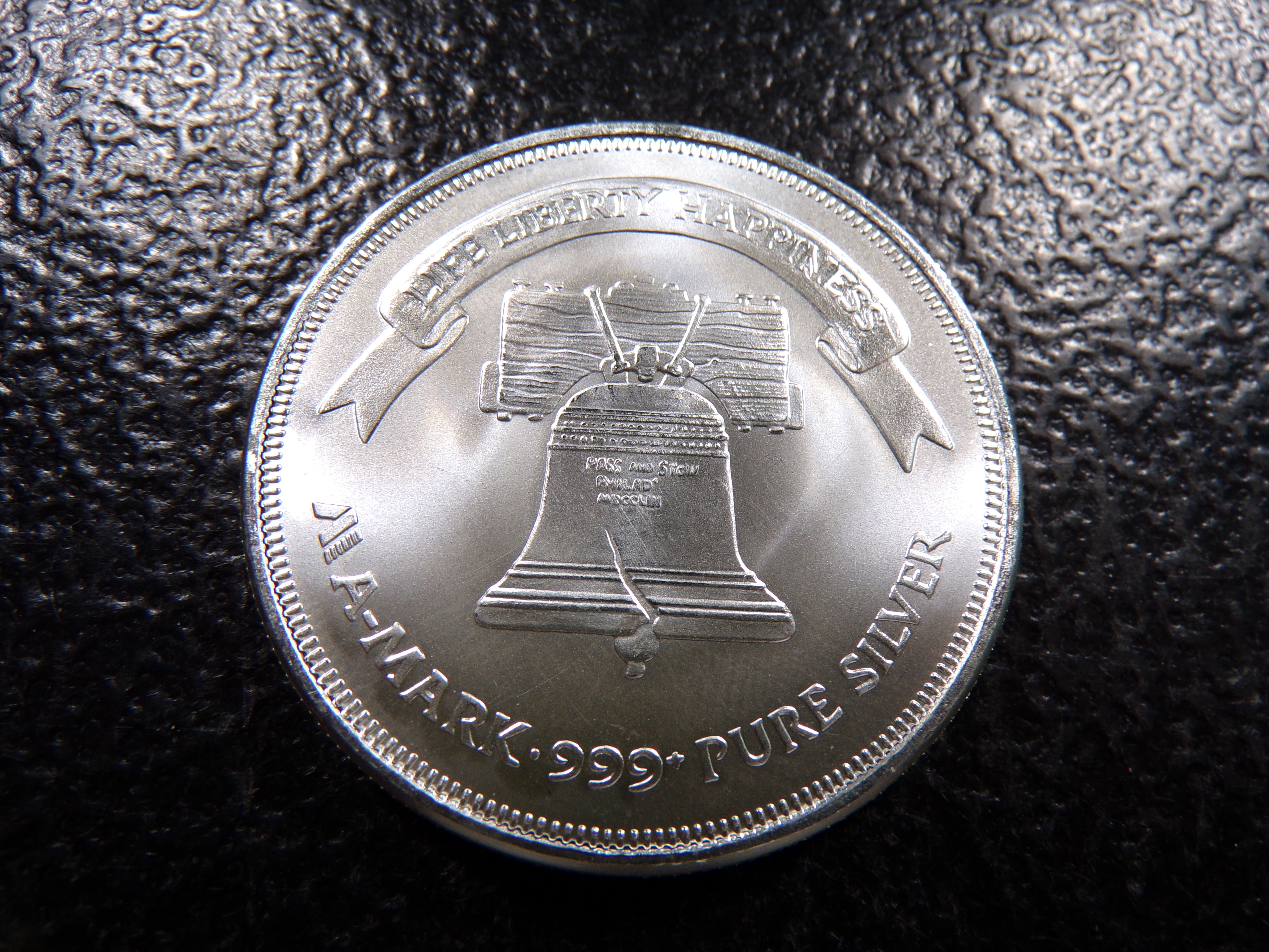 LIBERTY BELL 1 OUNCE 999+ PURE SILVER