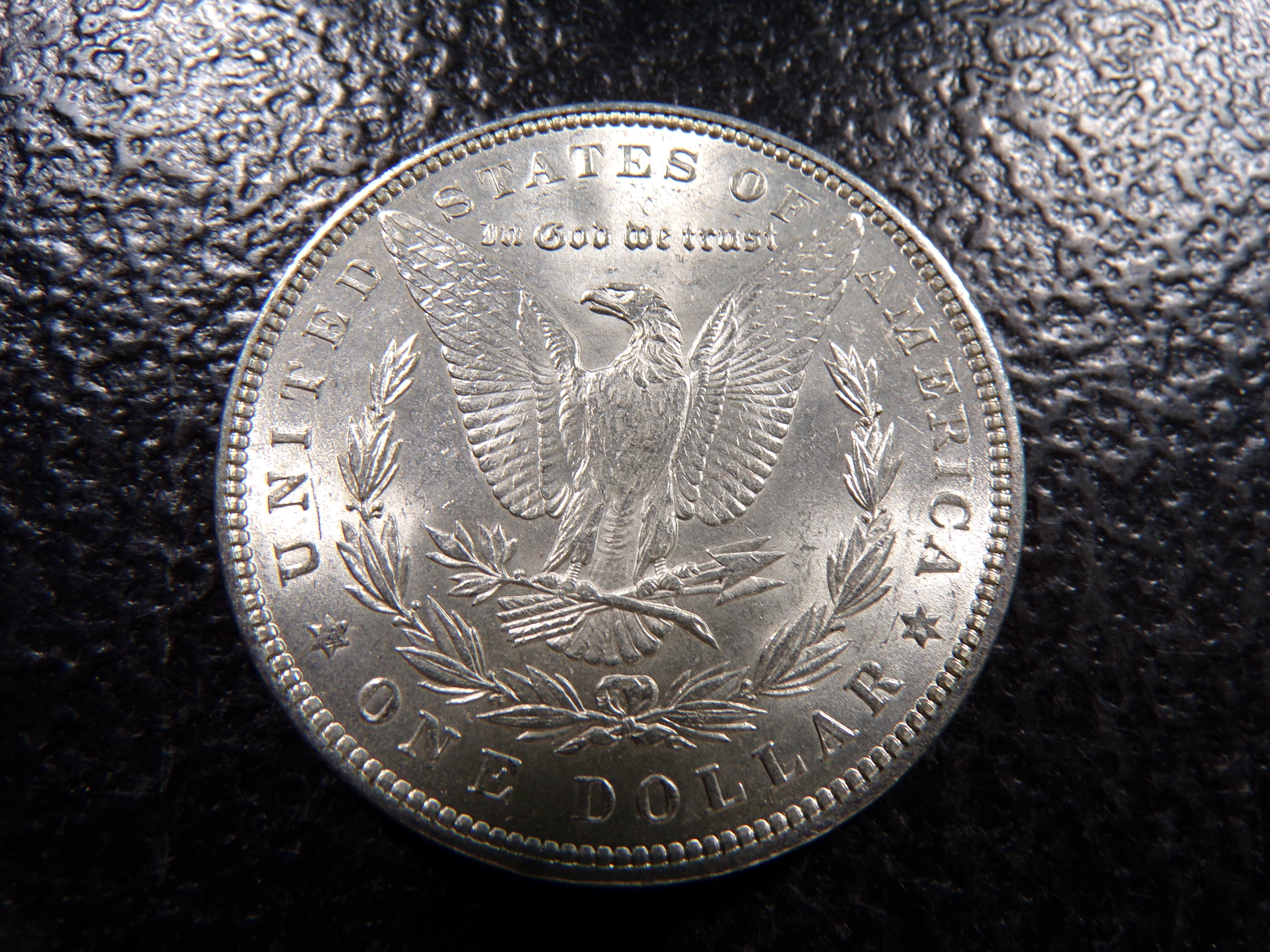 1886 MORGAN SILVER DOLLAR