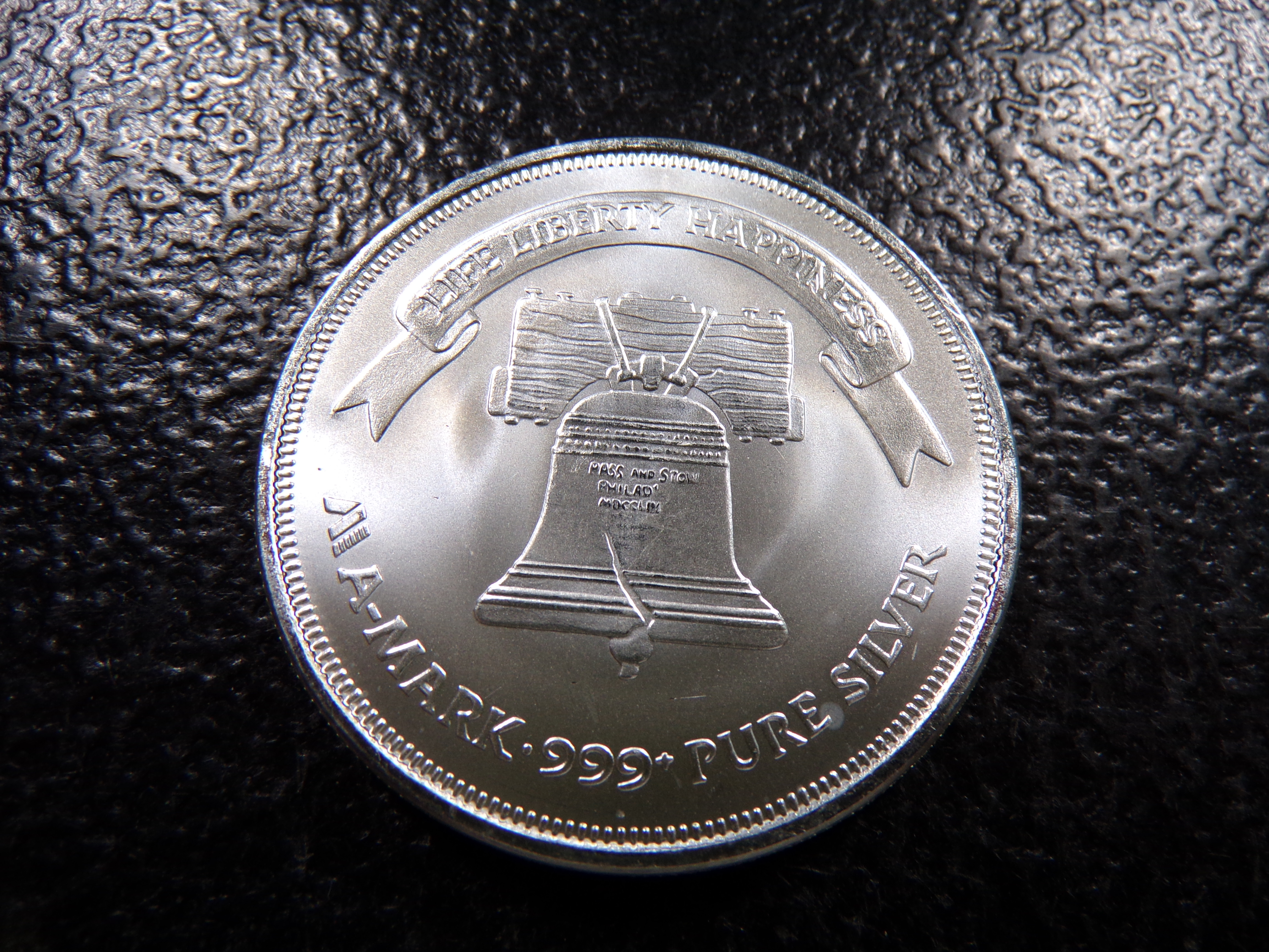 LIBERTY BELL 1 OUNCE 999+ PURE SILVER