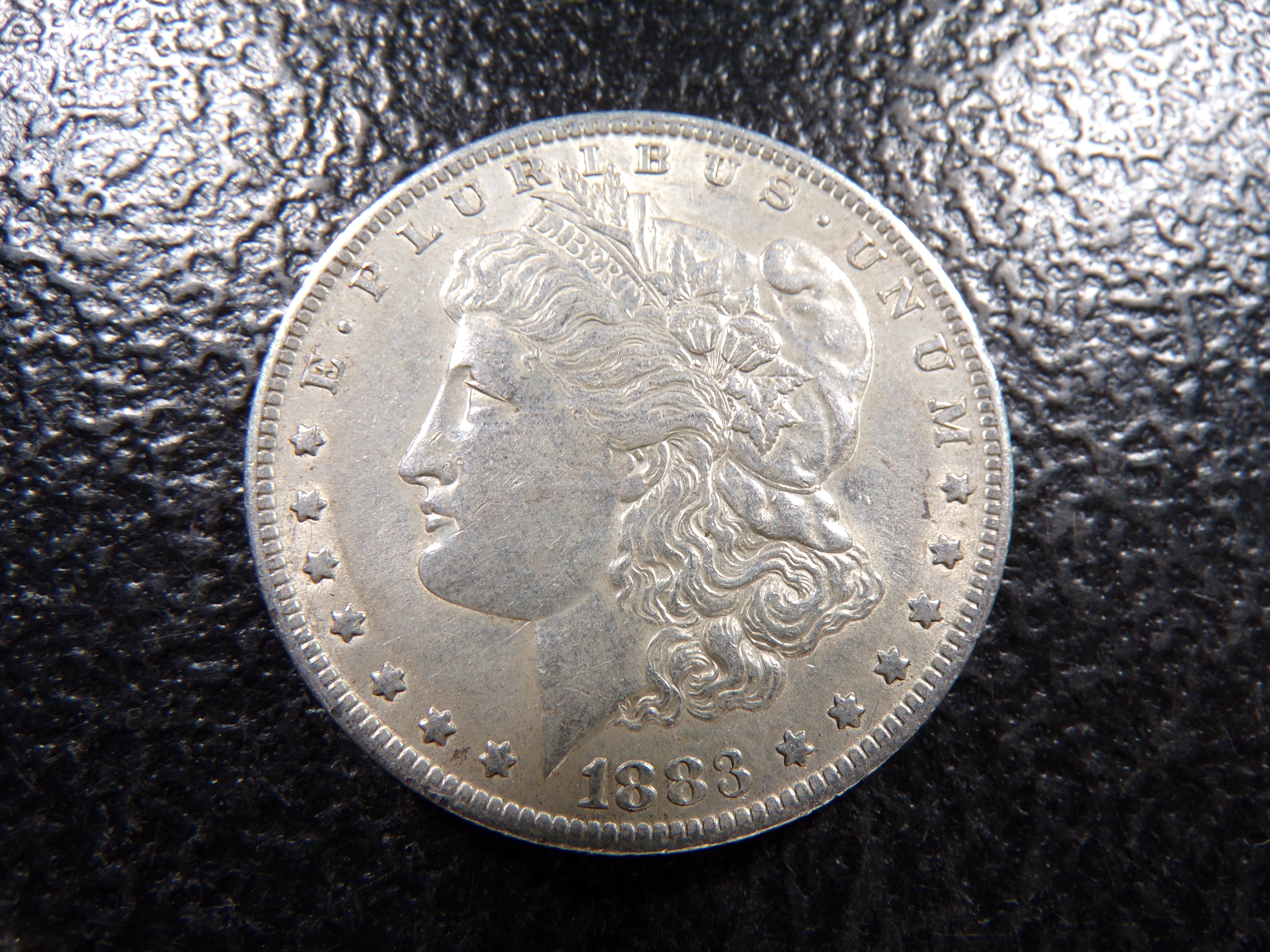 1883-O MORGAN SILVER DOLLAR