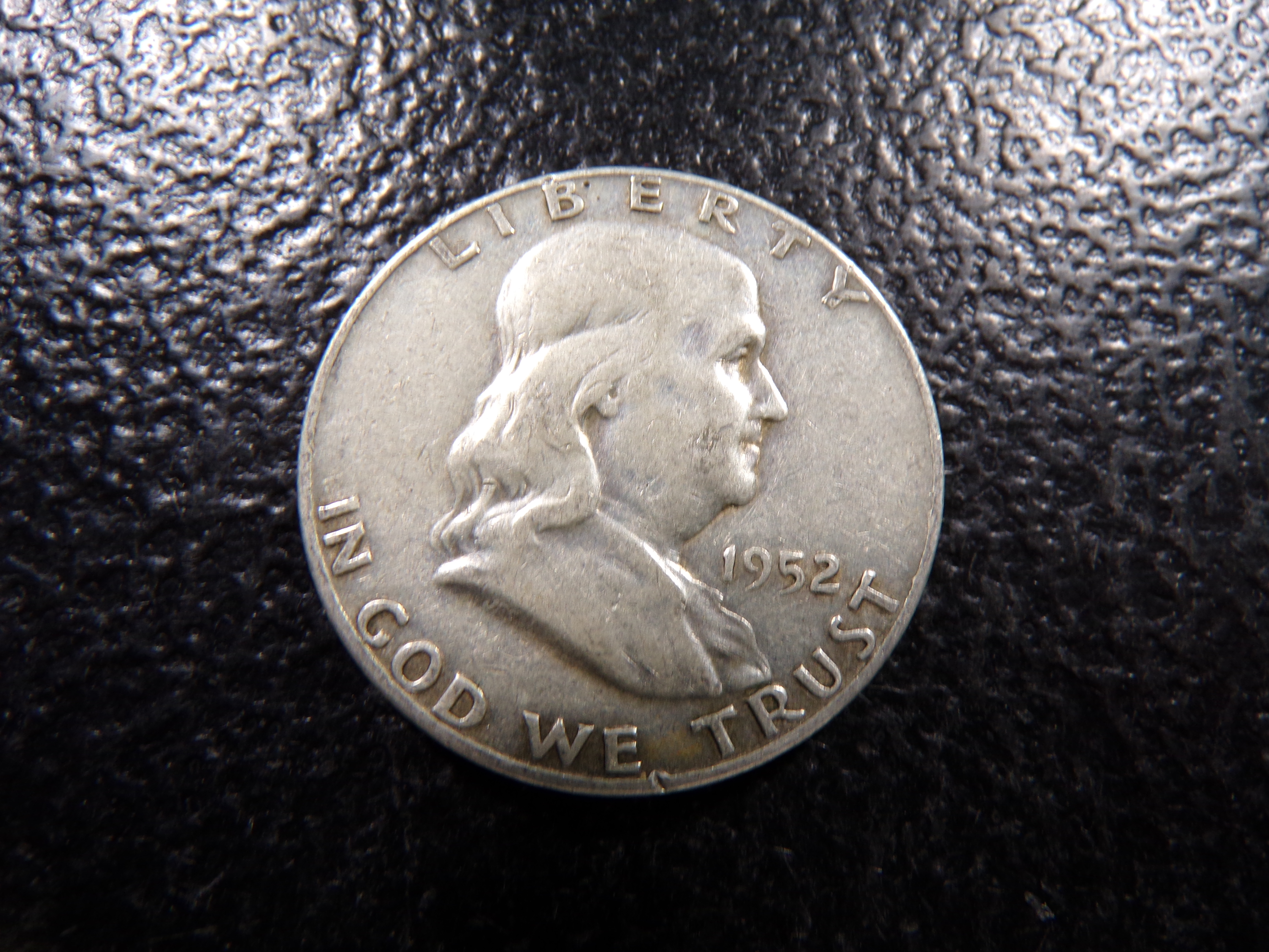 1952-D FRANKLIN SILVER HALF DOLLAR