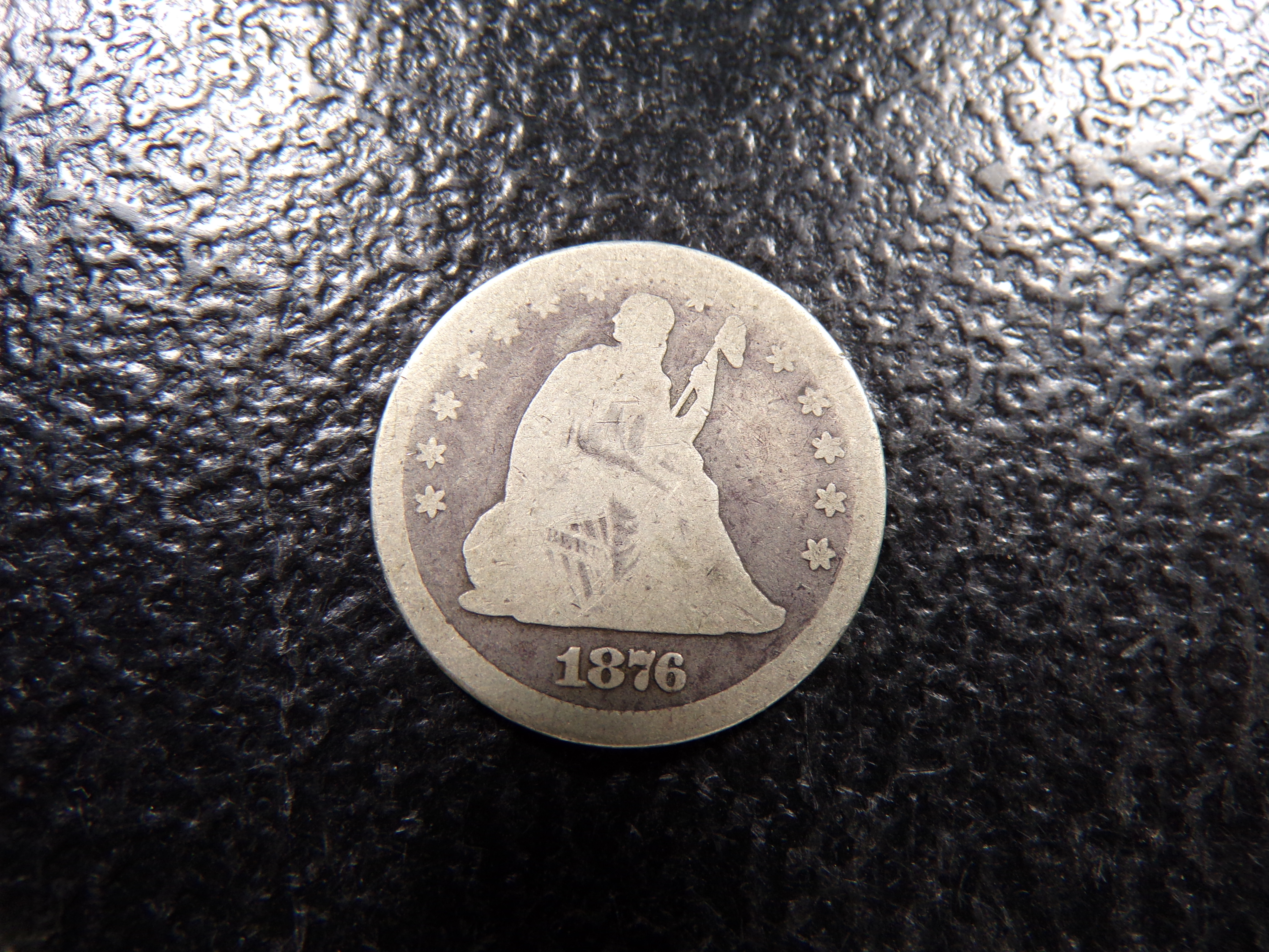 1876 SEATED LIBERTY SILVER QUARTER