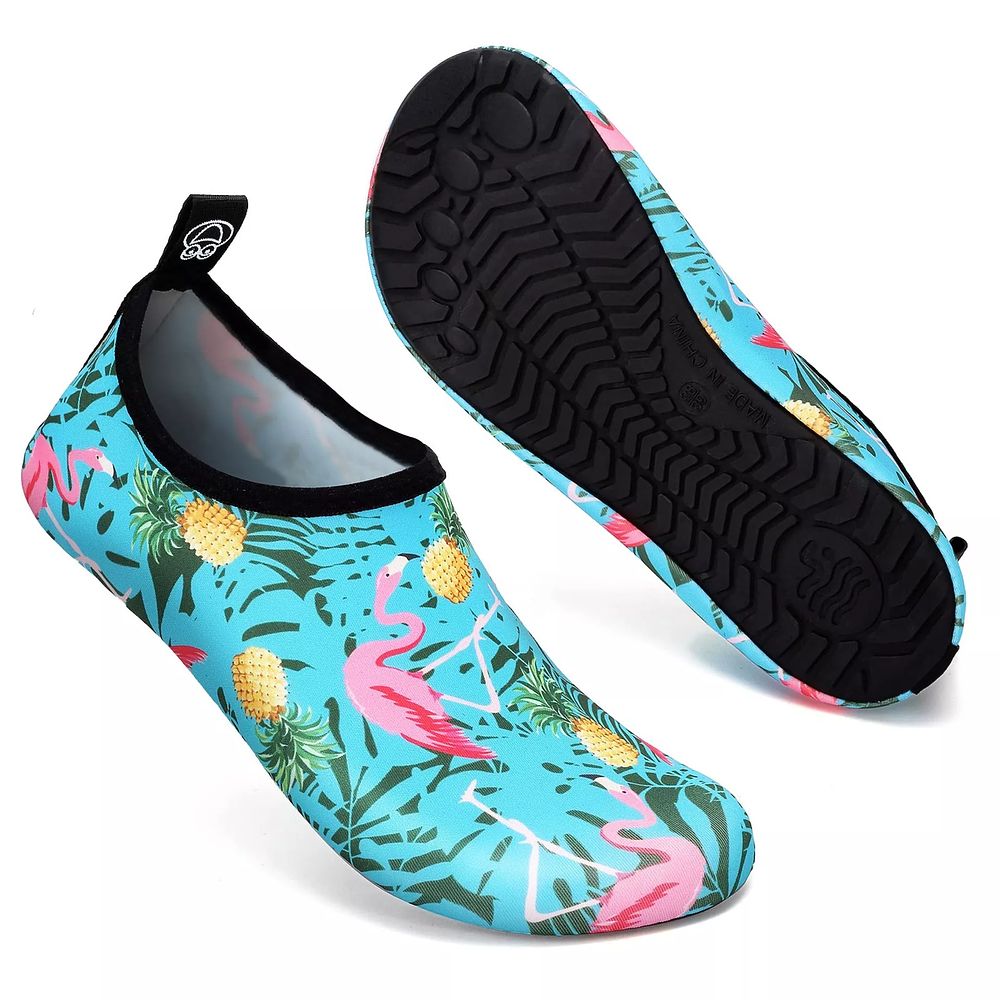 Lot 360: 20 x Adults & Kids Water Shoes, Various Styles & Sizes L7c sku-4336