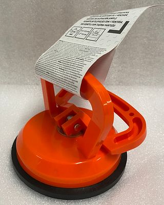 12 x Suction Cup Lifter. Lifts Up To 26KG RRP &pound;14.99 L17a sku-280. Durable plastic body with 