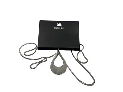 25 x Capsule Fashion Necklaces L6 sku-2337. 25 x Capsule Fashion Necklaces