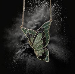 48 x Green Butterfly Necklace L12b sku-543