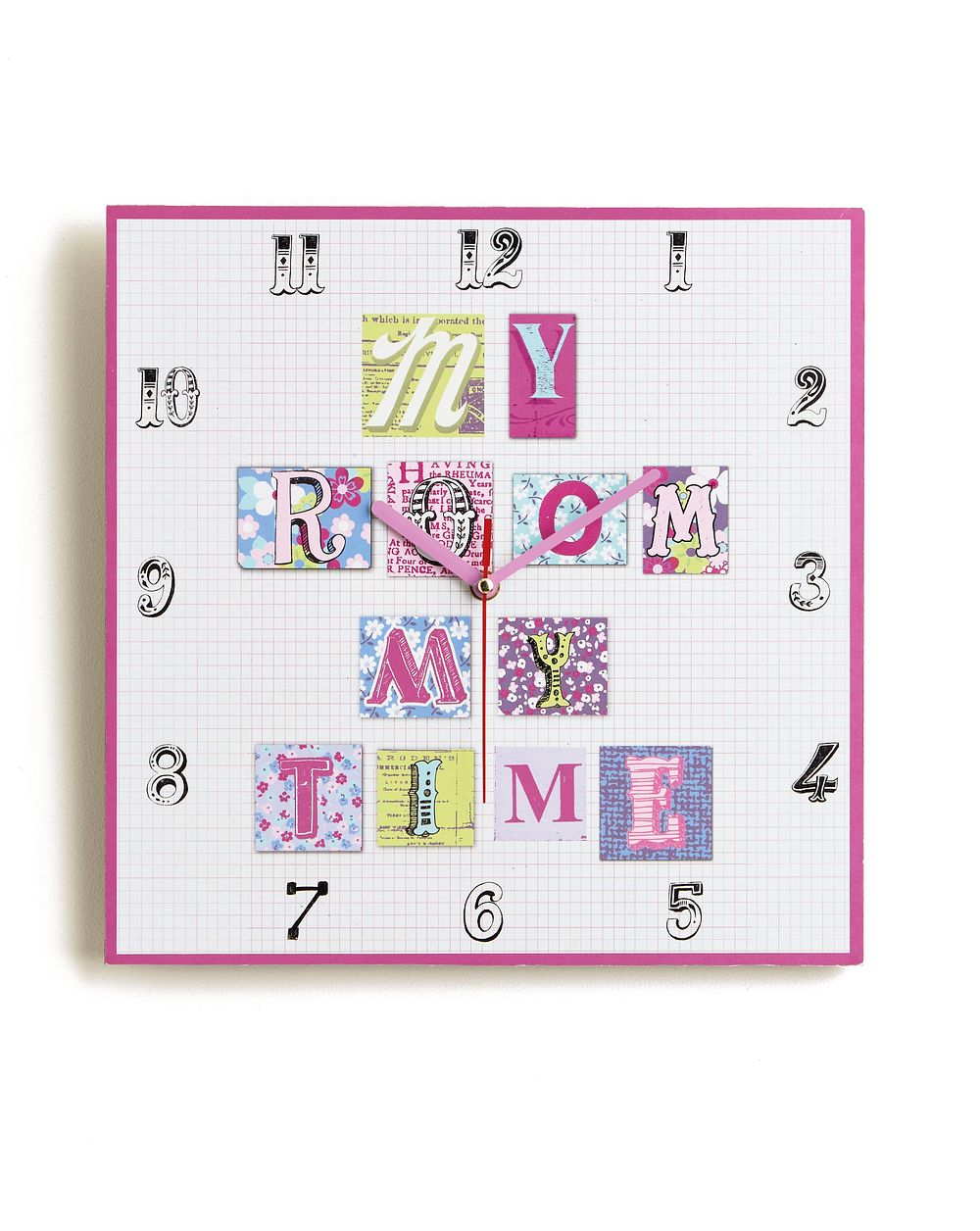Lot 304: 12 x Arthouse - Patchwork Hearts Clocks 30x30cm RRP £107.88 L13 sku-541