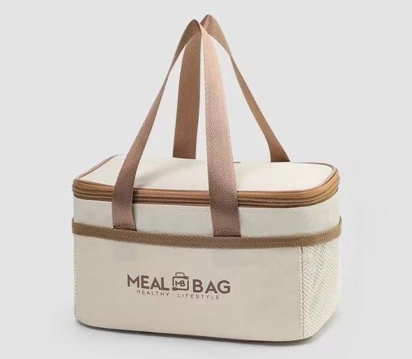 Lot 327: Portable Insulated Lunch Bag for Adults with Thermal & Reinforced Handle L2355 sku-4728