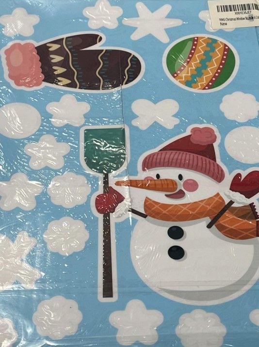 Lot 407: 25 x Packs of 6 Christmas Window Stickers L30c sku-2678