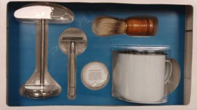 Lot 257: Traditional Shaving Sets RRP £24.99 L13a sku-2208