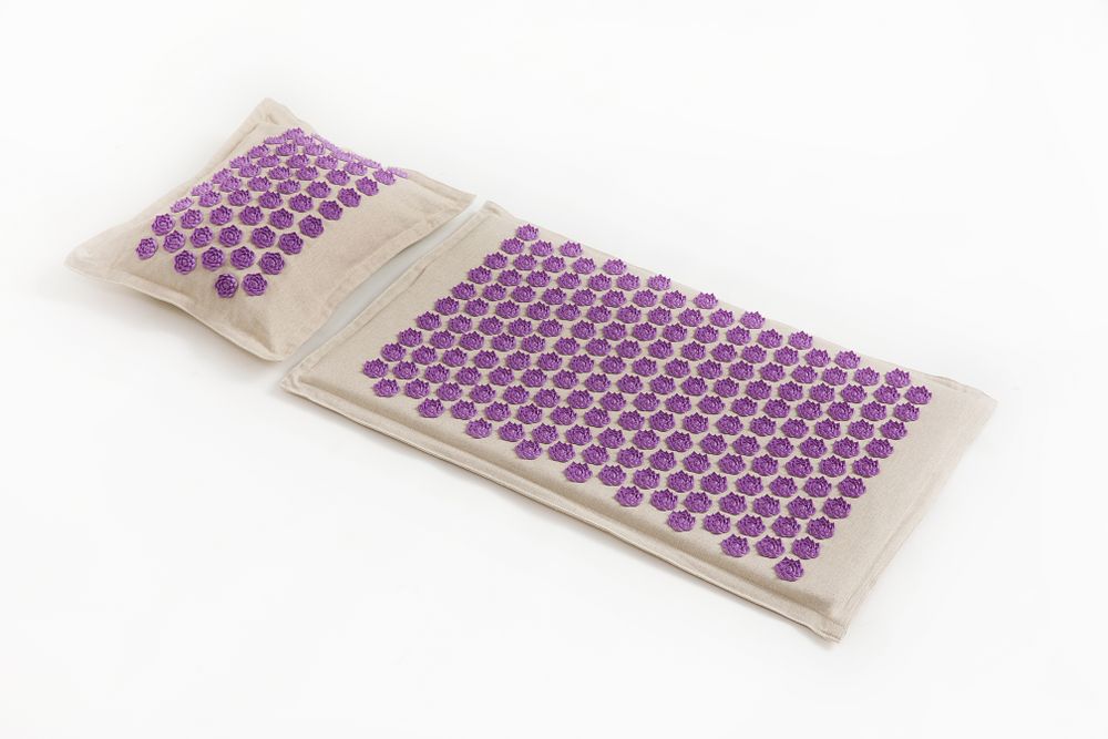 Lot 363: Acupressure Mat & Pillow Set/Acupuncture Mat Spike Yoga Mat - Purple or Green L12 sku-2457
