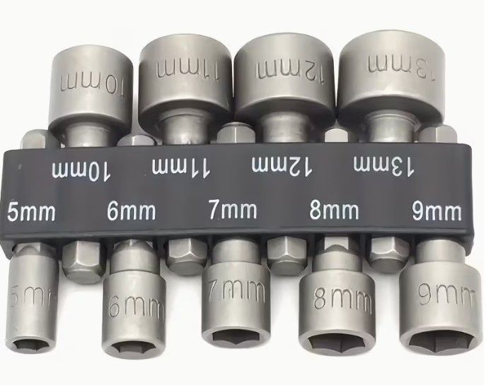 Lot 380: 9 Pcs high-strength socket bits with hex shanks for impact drivers L4a sku-3956