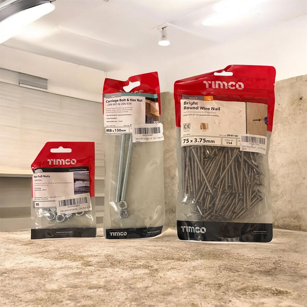 Lot 234: SDS Drill bits & Screws L1b sku-4016