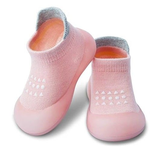 Lot 320: 14 x Baby Sock Shoes L12a sku-3943