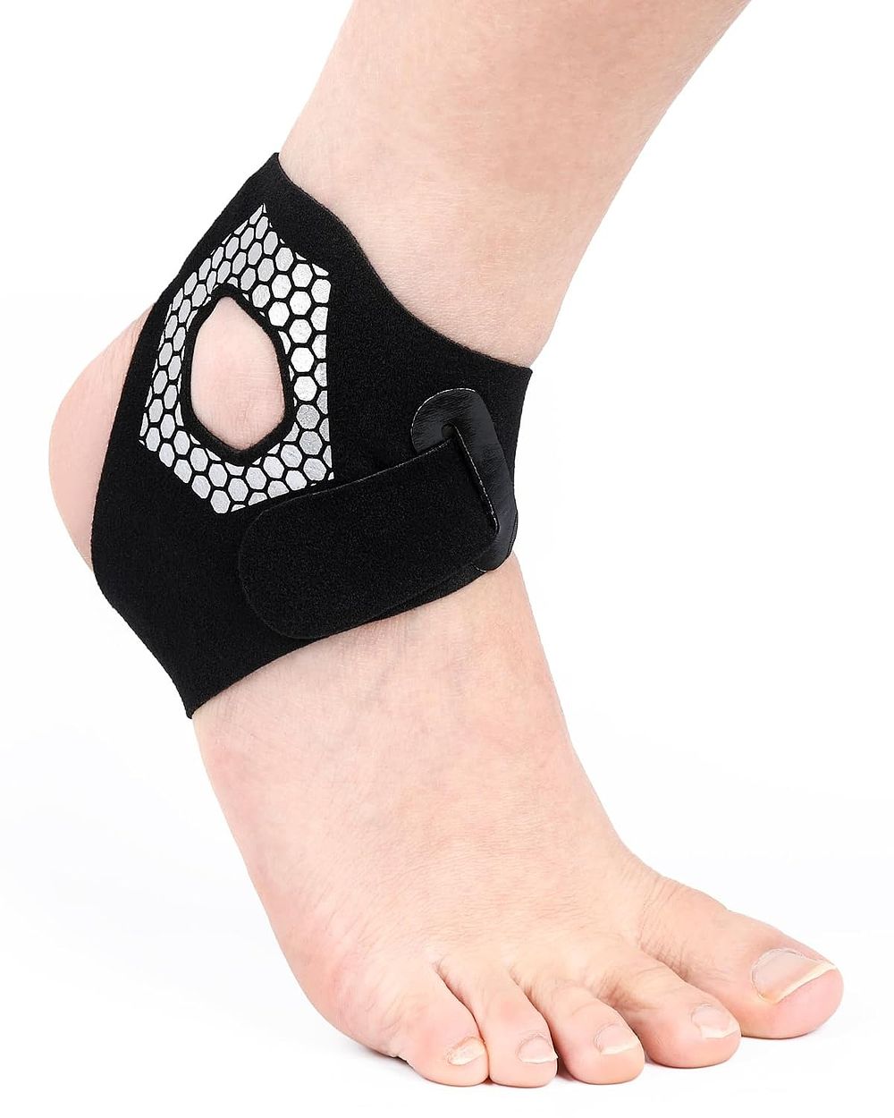 Lot 376: 16 x Ultra Thin 1mm Compression Ankle Brace L6a sku-4886