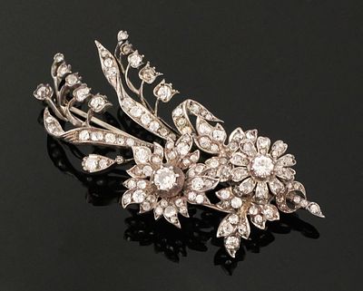 Victorian 9k Gold & 6.5ctw Diamonds Brooch. Showstopping antique handmade brooch, late Victorian 