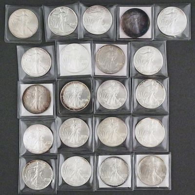 (21) Silver American Eagles. (21) Silver American Eagle $1 coins, each one troy ounce fine 