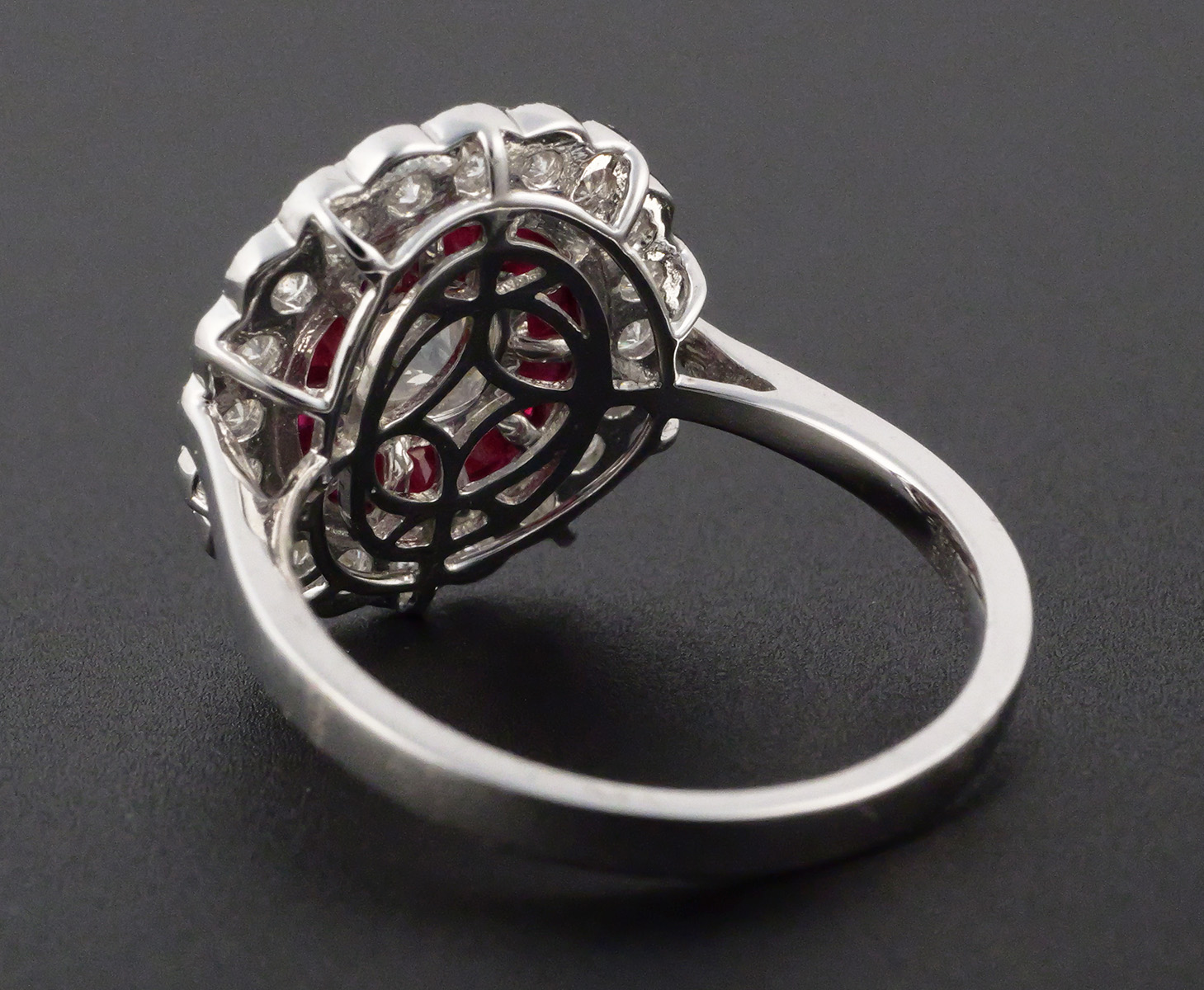 Oscar Friedman 18K Gold Ruby Diamond Ring