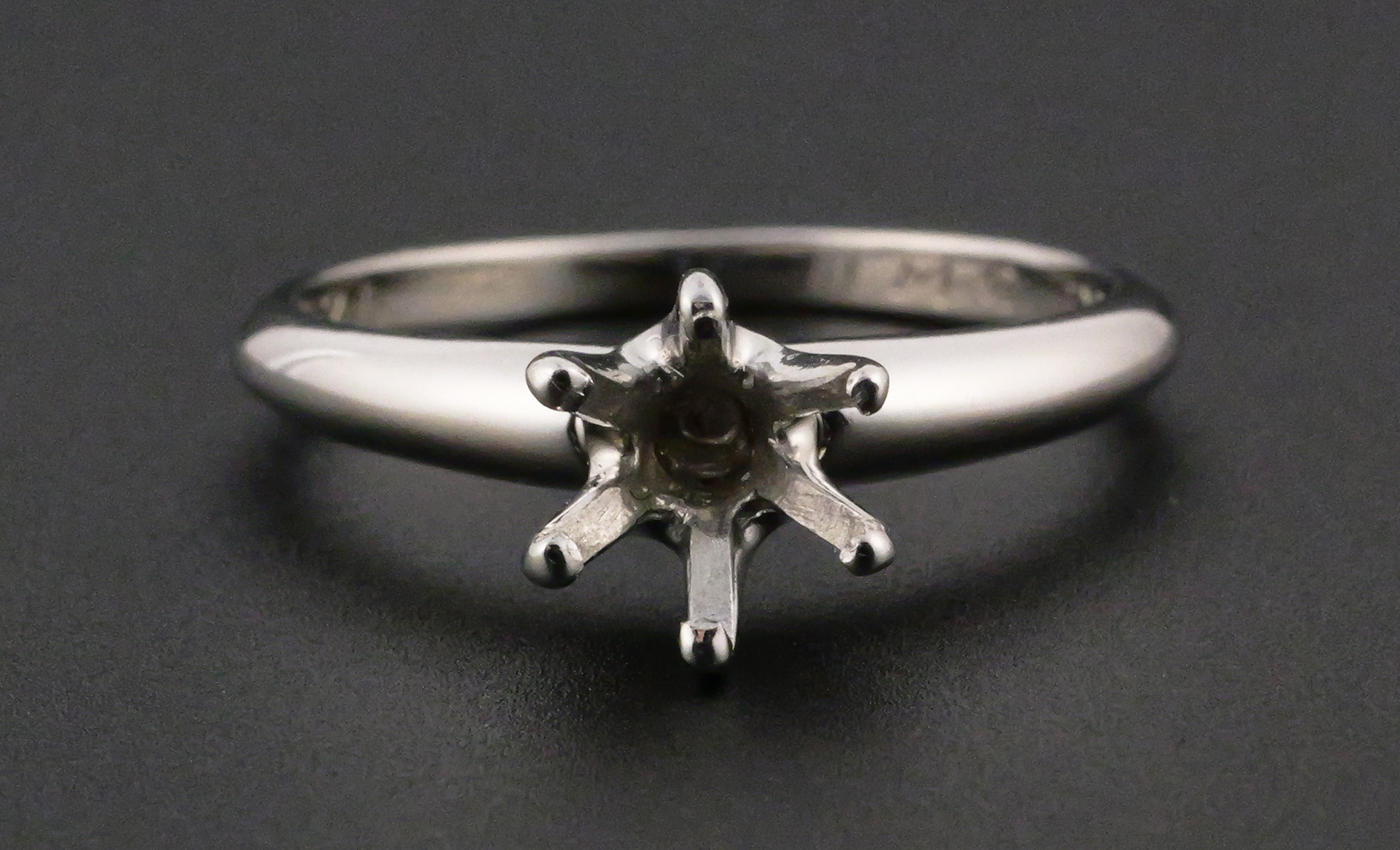 Platinum 950 Tiffany & Co Ring