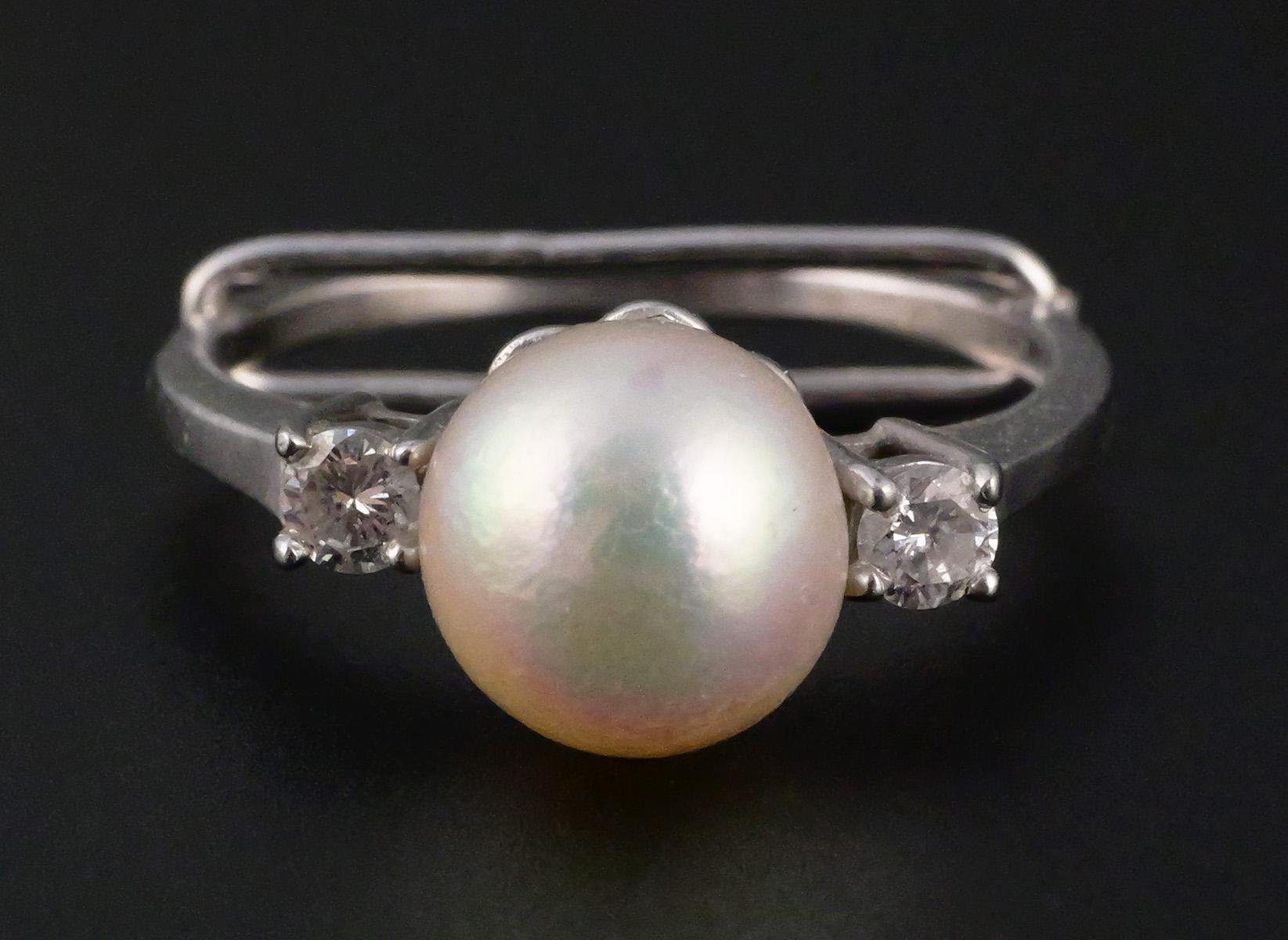14K Gold Diamond and Pearl Ring