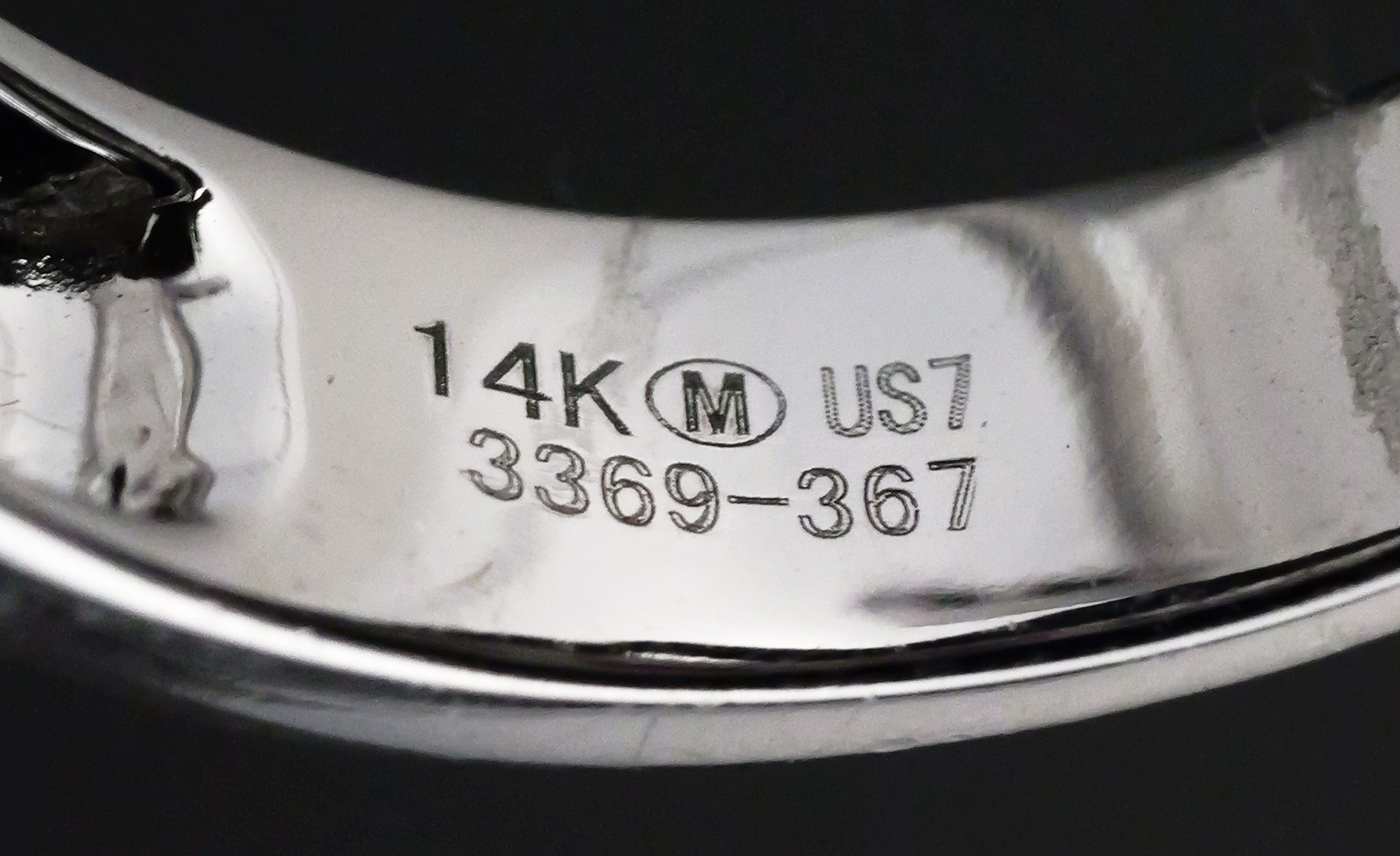14K White Gold Ruby Diamond Ring