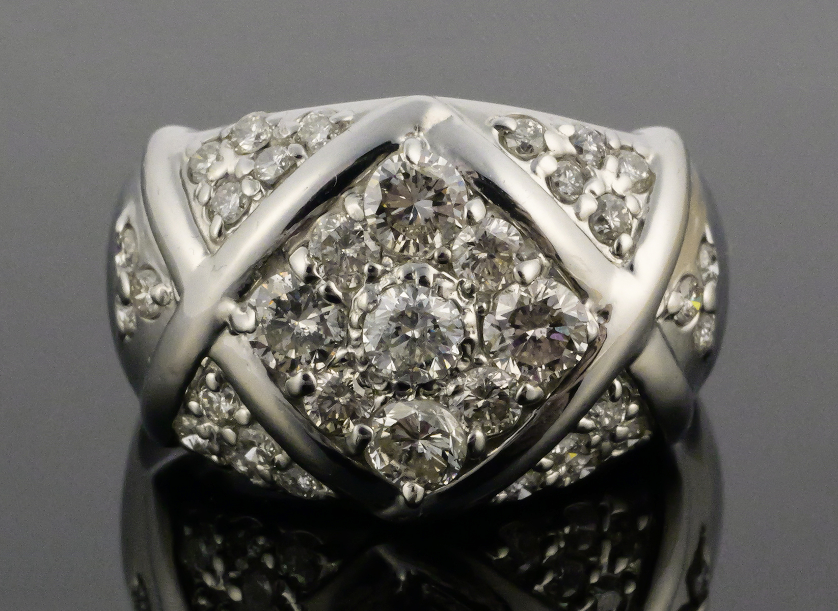 Platinum & 1.0 ct Diamonds Ring