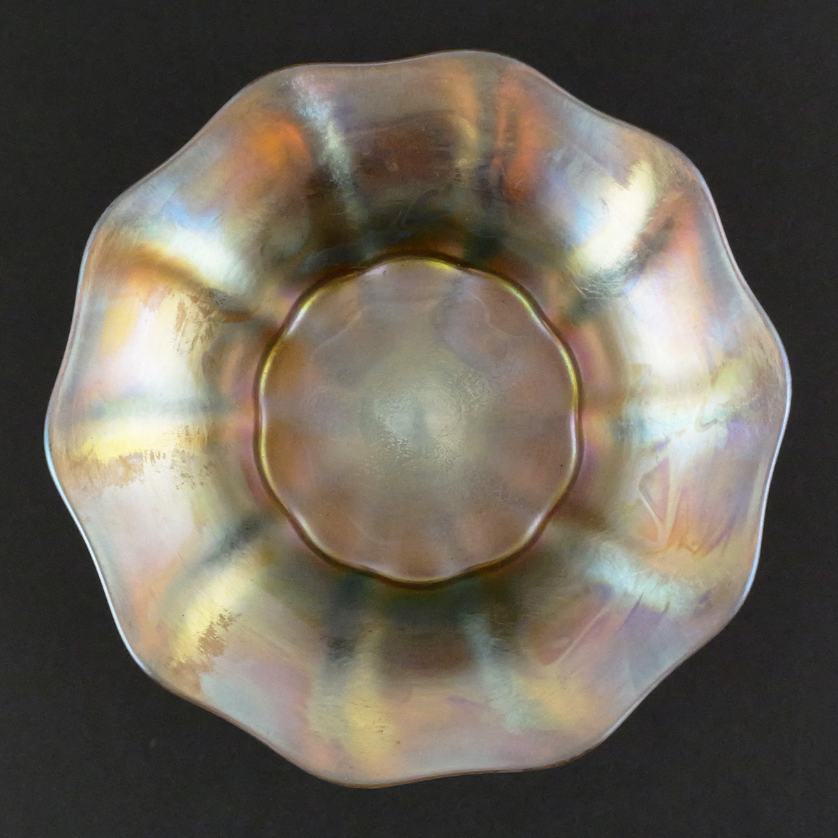 Signed Tiffany Favrile Iridescent Art Glass Bowl