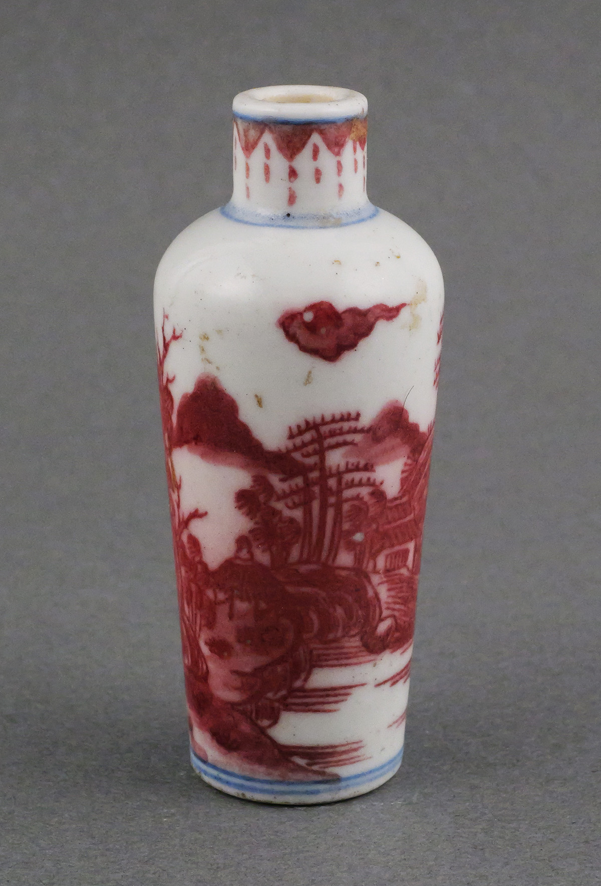 Chinese Snuff Bottle Qing Mark