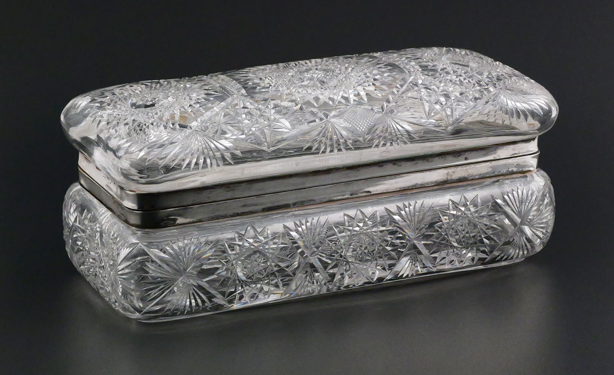 ABCG Glove Box