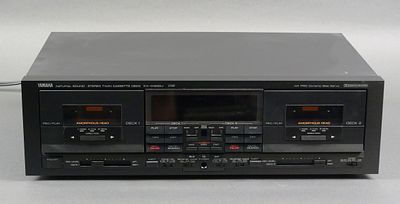 Yamaha KX-W900U Stereo Twin Cassette Deck HX Pro Dynamic Bias Servo. Measures approx. 17-1/2" x 