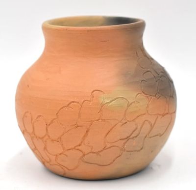 Sallie George Hull Cherokee Nation Pottery Vase. No. 41908012, signed and numbered on bottom 