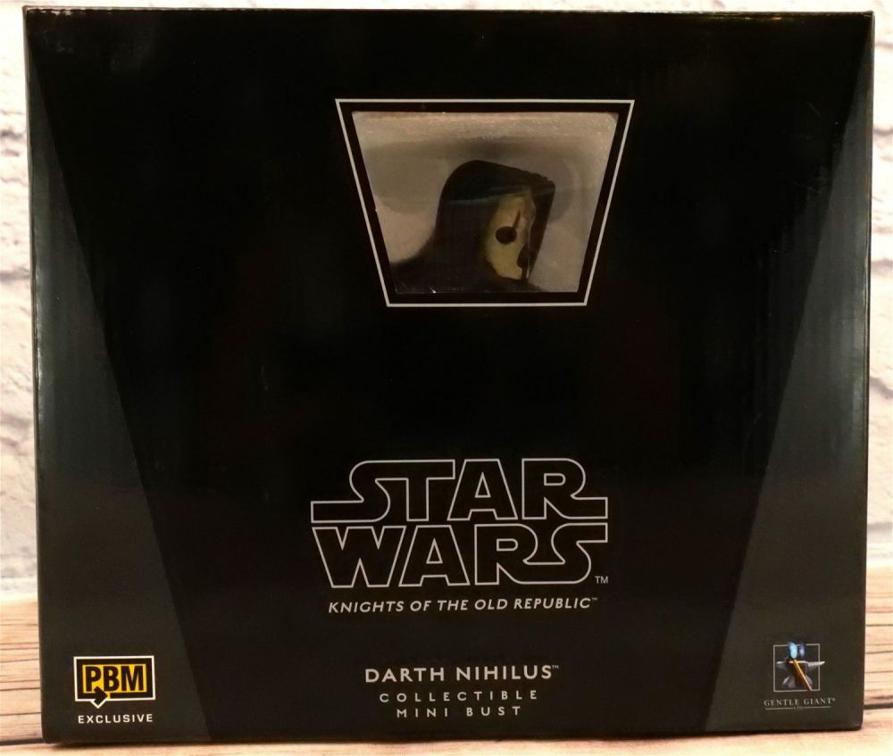 Lot 187: Gentle Giant Darth Nihilus Mini Bust