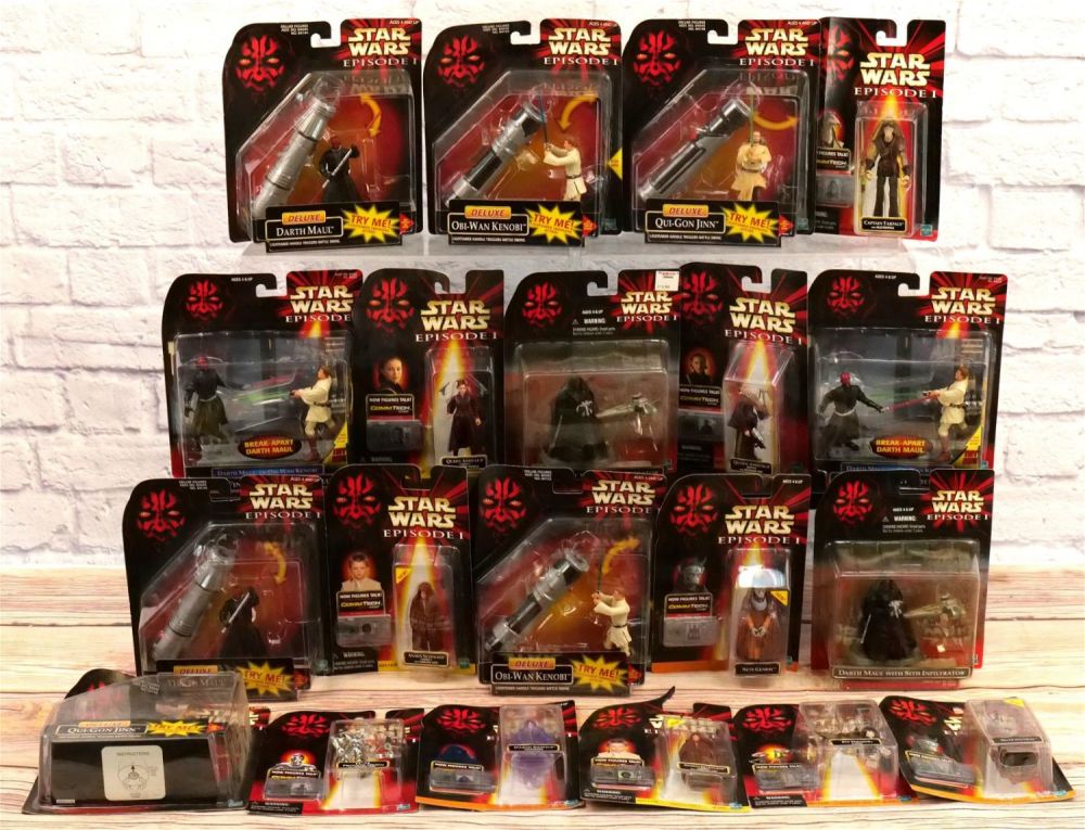 Lot 221: Lot of 20 Star Wars Episode 1 Action Figures