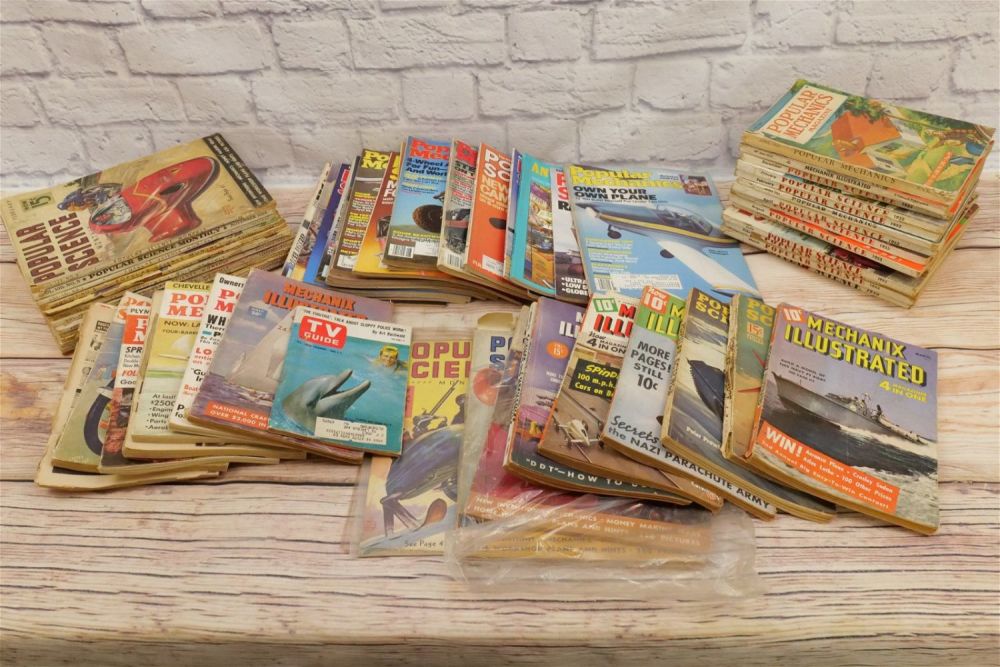 Lot 173: Large Lot of Vintage Magazines