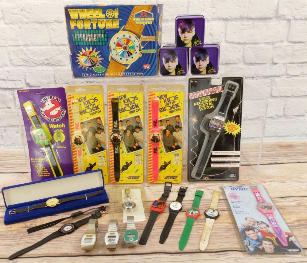 Lot 217: Lot of Novelty Watches
