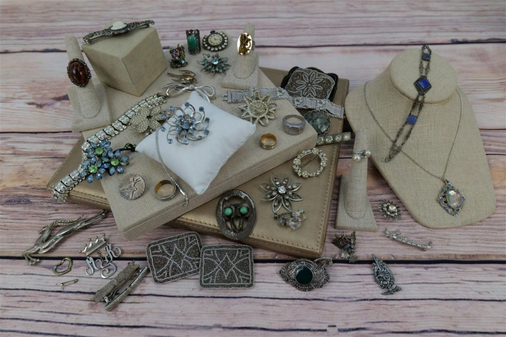 Lot 233: Lot of Silver Tone Costume Jewelry